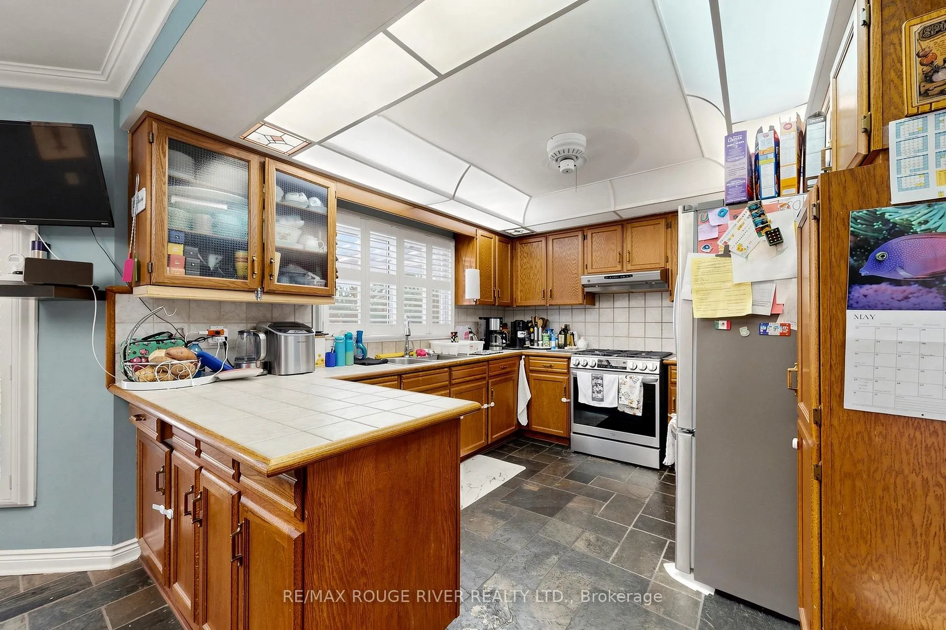 Photo 15 of 96 Bourbon Street, Vaughan, East Woodbridge — HOMEH