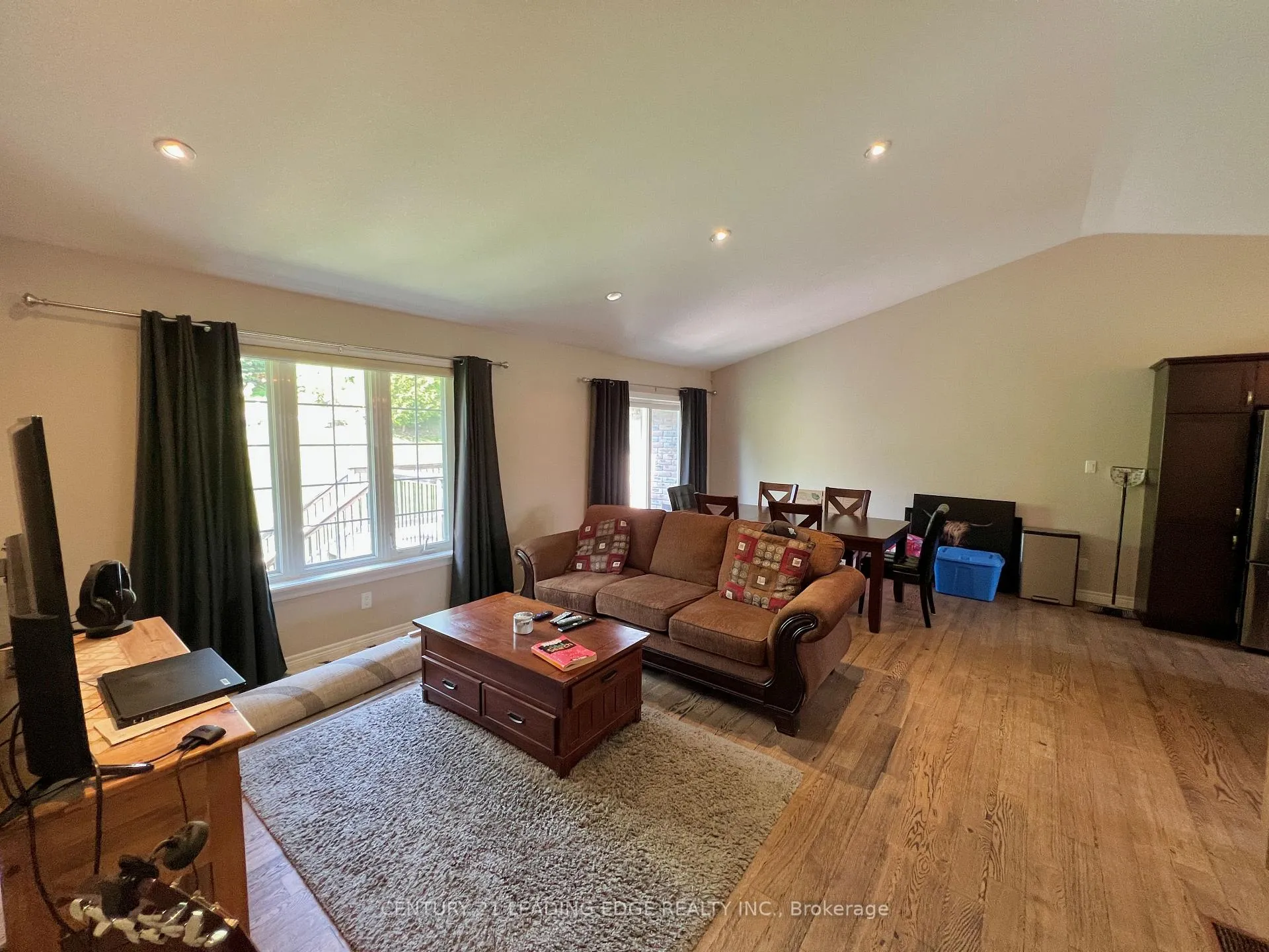 Photo 2 of Unit 134, 301 Carnegie Avenue, Peterborough, Northcrest Ward 5 — HOMEH