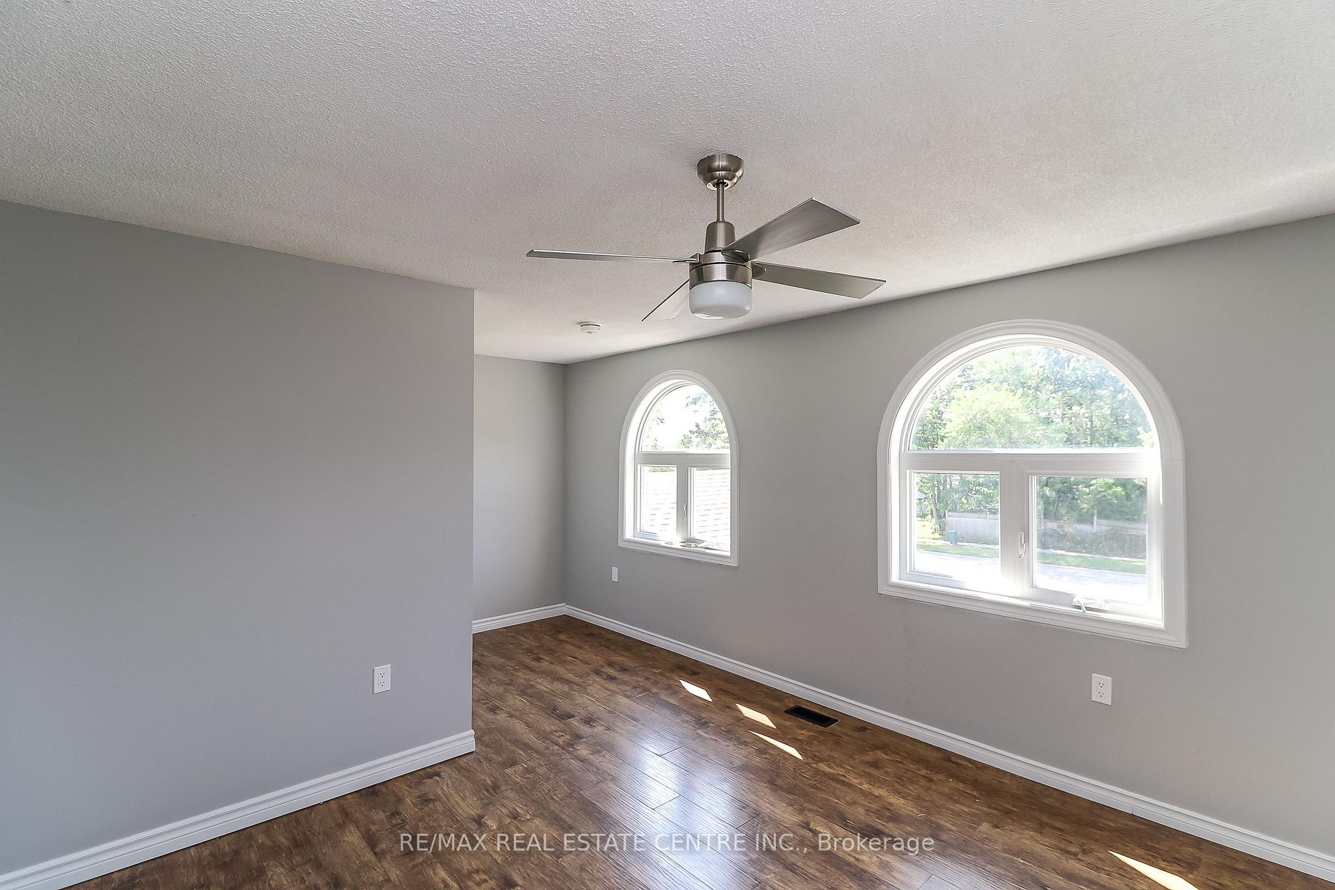 Photo 39 of 304 Cundles Road W, Barrie, Northwest — HOMEH