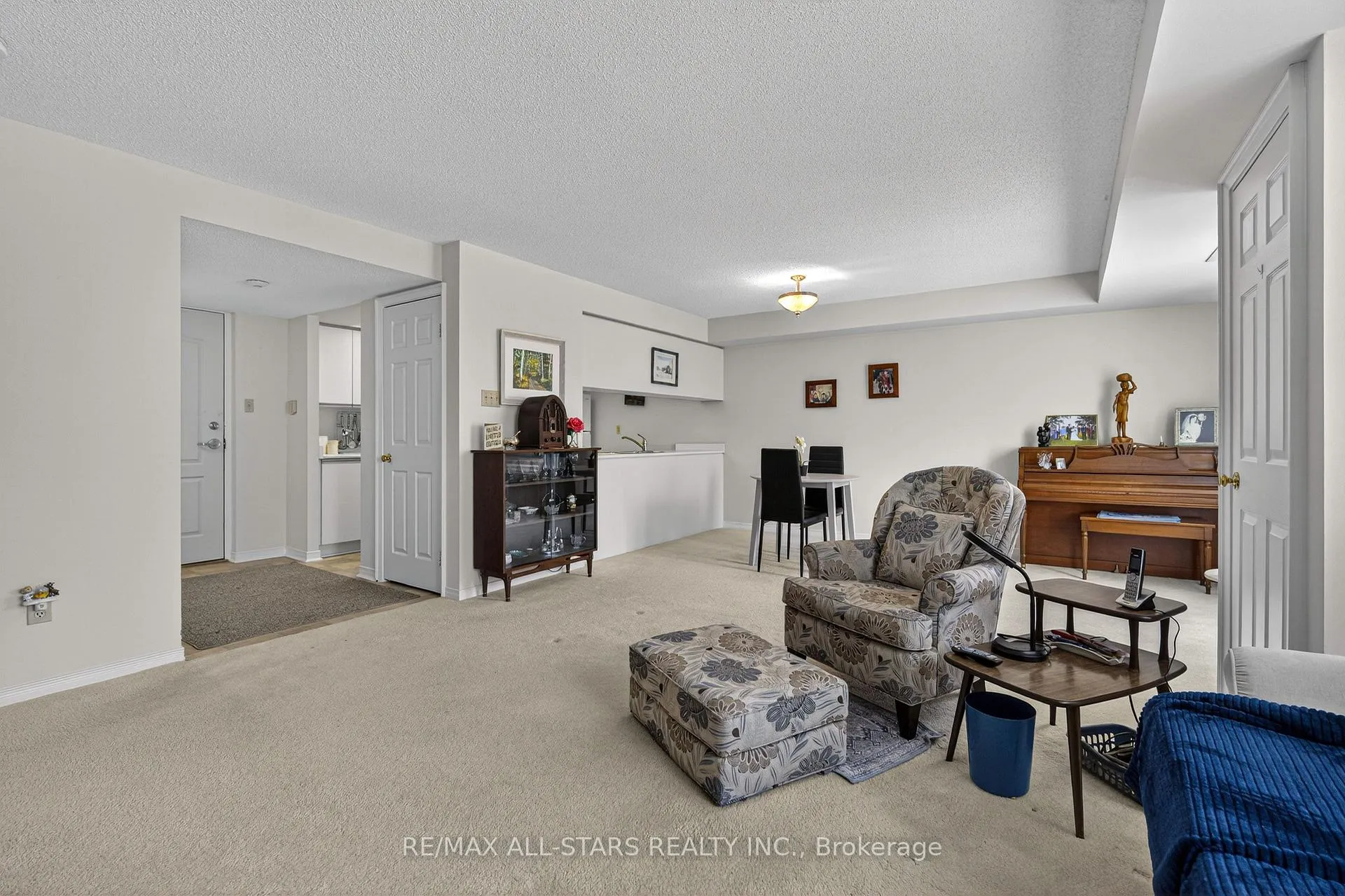 Photo 4 of Unit 307, 50 Rivermill Boulevard, Kawartha Lakes, Lindsay — HOMEH
