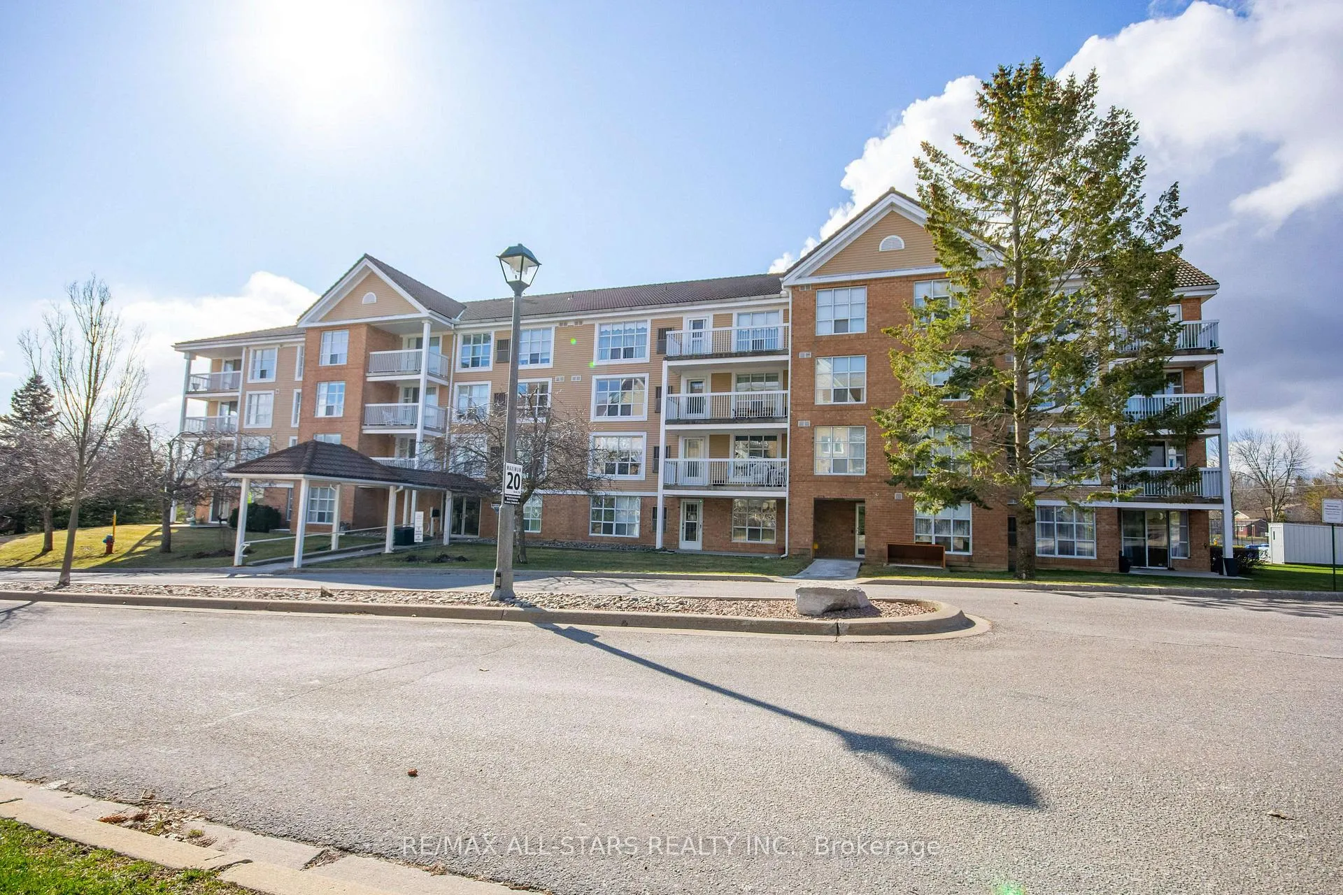Photo 29 of Unit 307, 50 Rivermill Boulevard, Kawartha Lakes, Lindsay — HOMEH