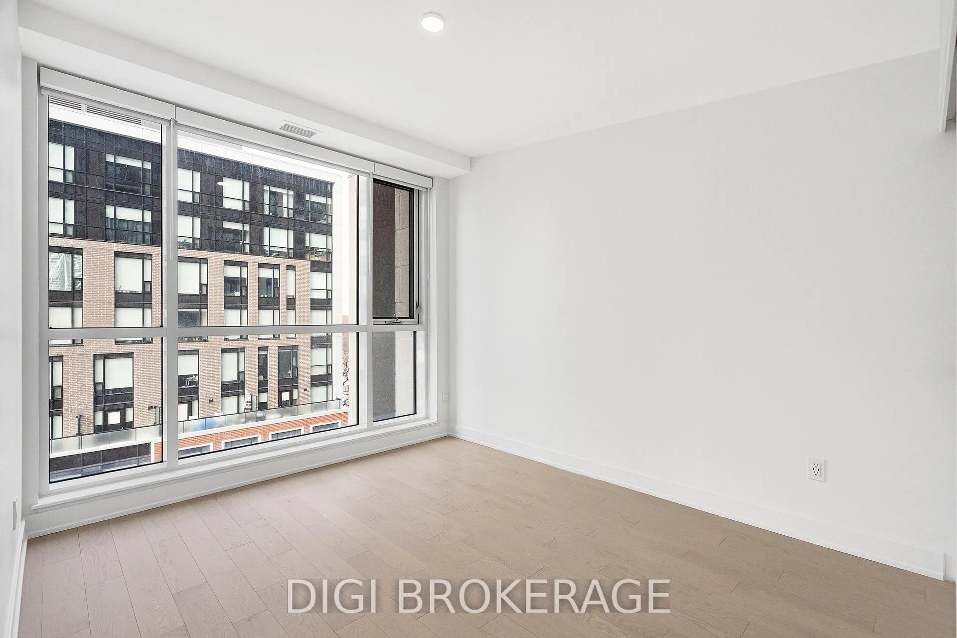 Photo 13 of Unit 704, 560 Rideau Street, Ottawa, Sandy Hill — HOMEH