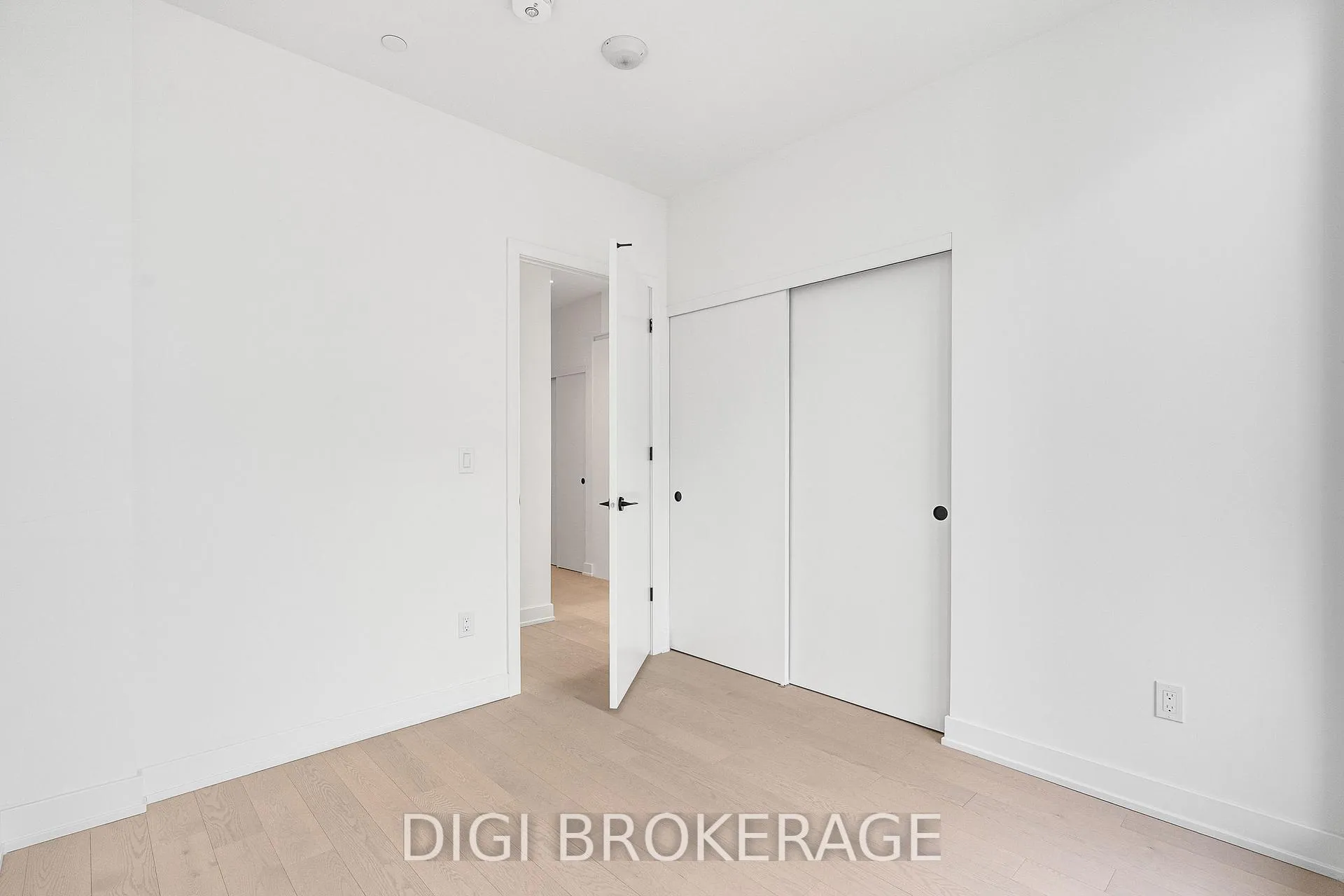 Photo 24 of Unit 704, 560 Rideau Street, Ottawa, Sandy Hill — HOMEH