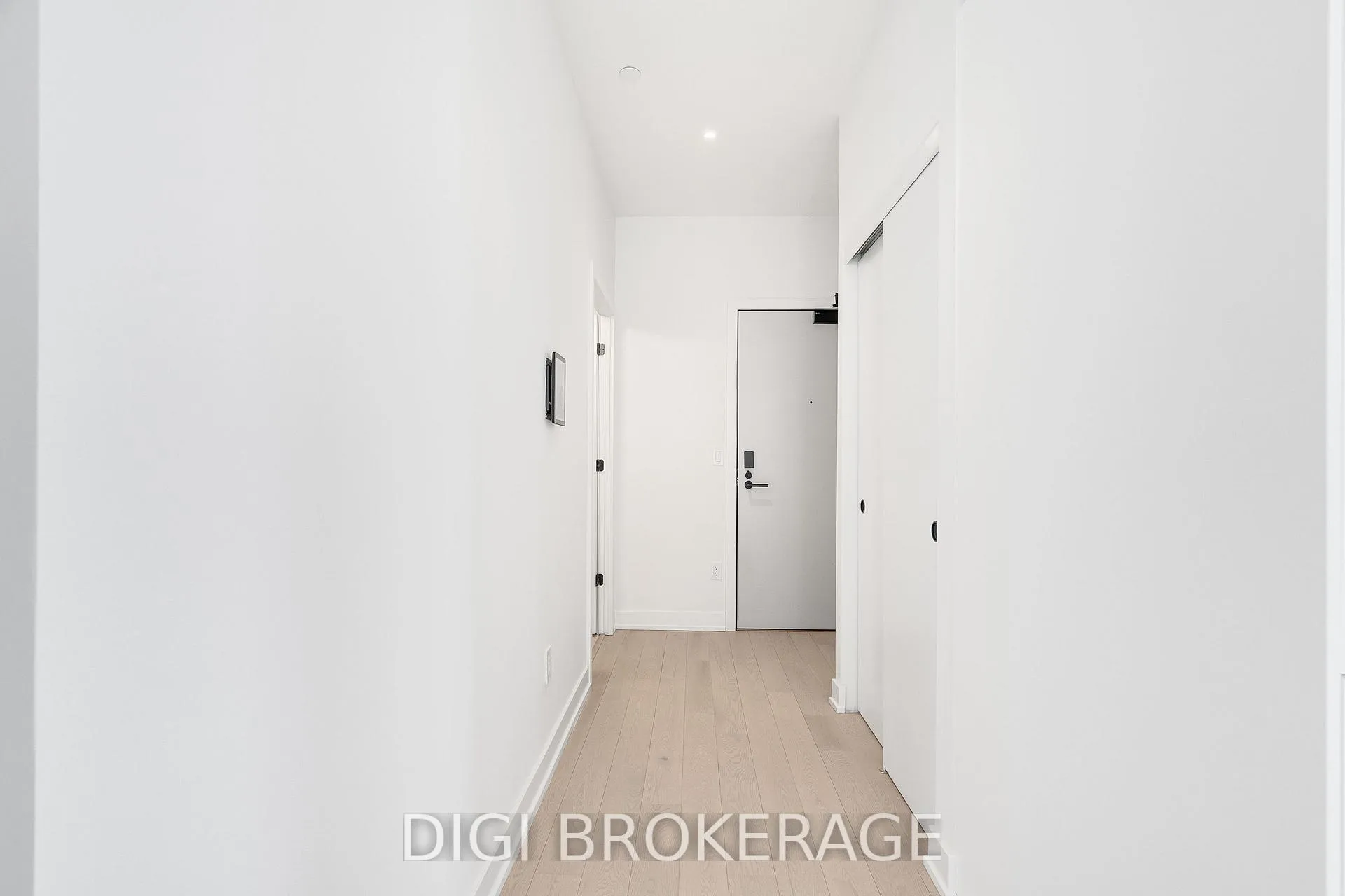 Photo 25 of Unit 704, 560 Rideau Street, Ottawa, Sandy Hill — HOMEH