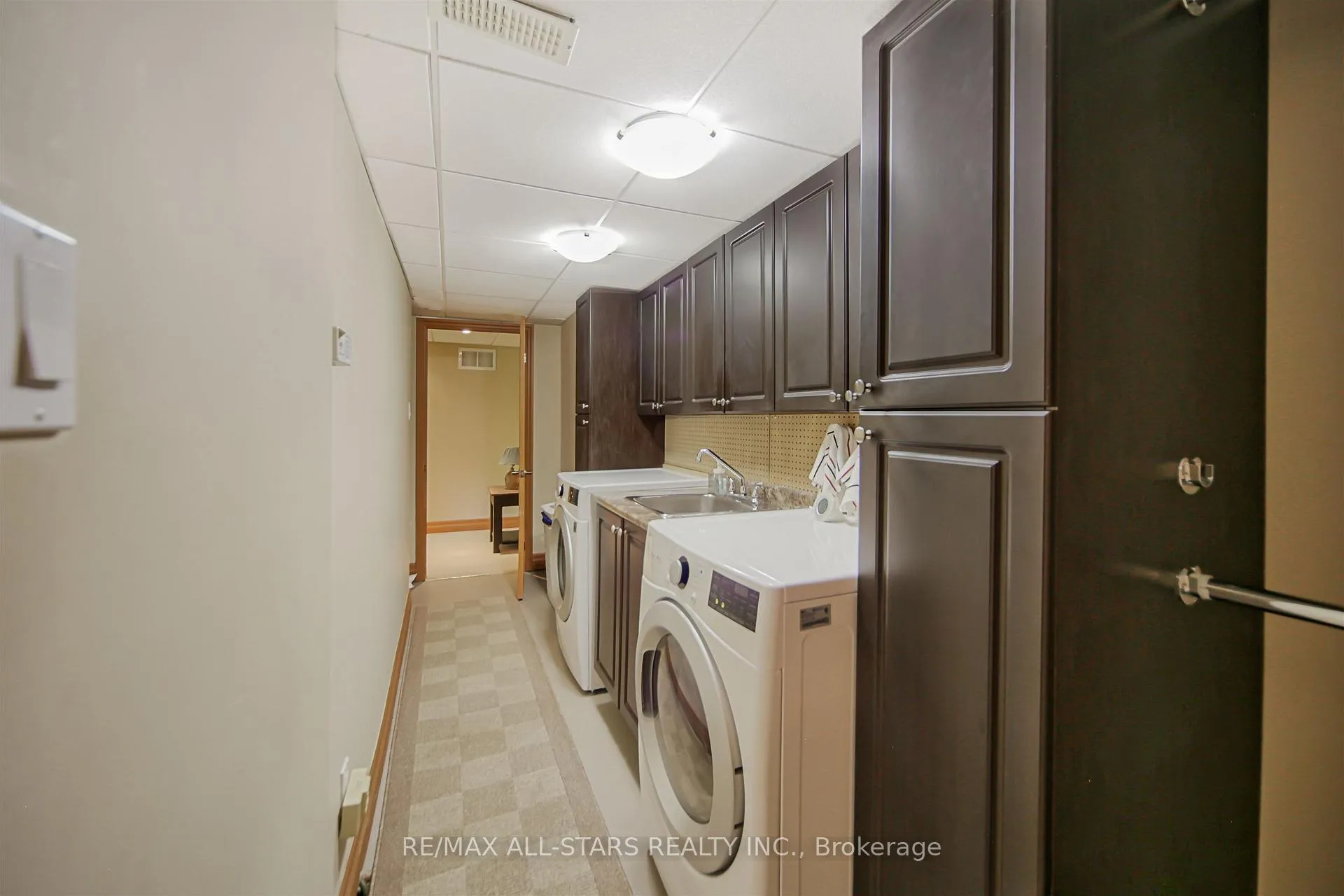 Photo 30 of 19 Bristol Sands Crescent, Uxbridge, Rural Uxbridge — HOMEH