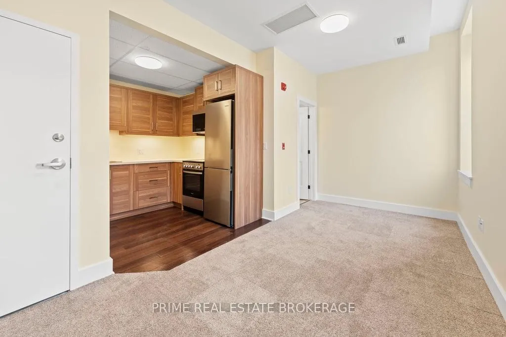 Photo 12 of Unit 2, 408 Talbot Street, St. Thomas — HOMEH