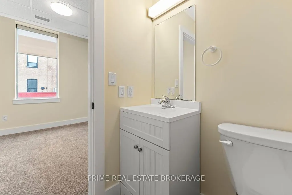 Photo 17 of Unit 2, 408 Talbot Street, St. Thomas — HOMEH