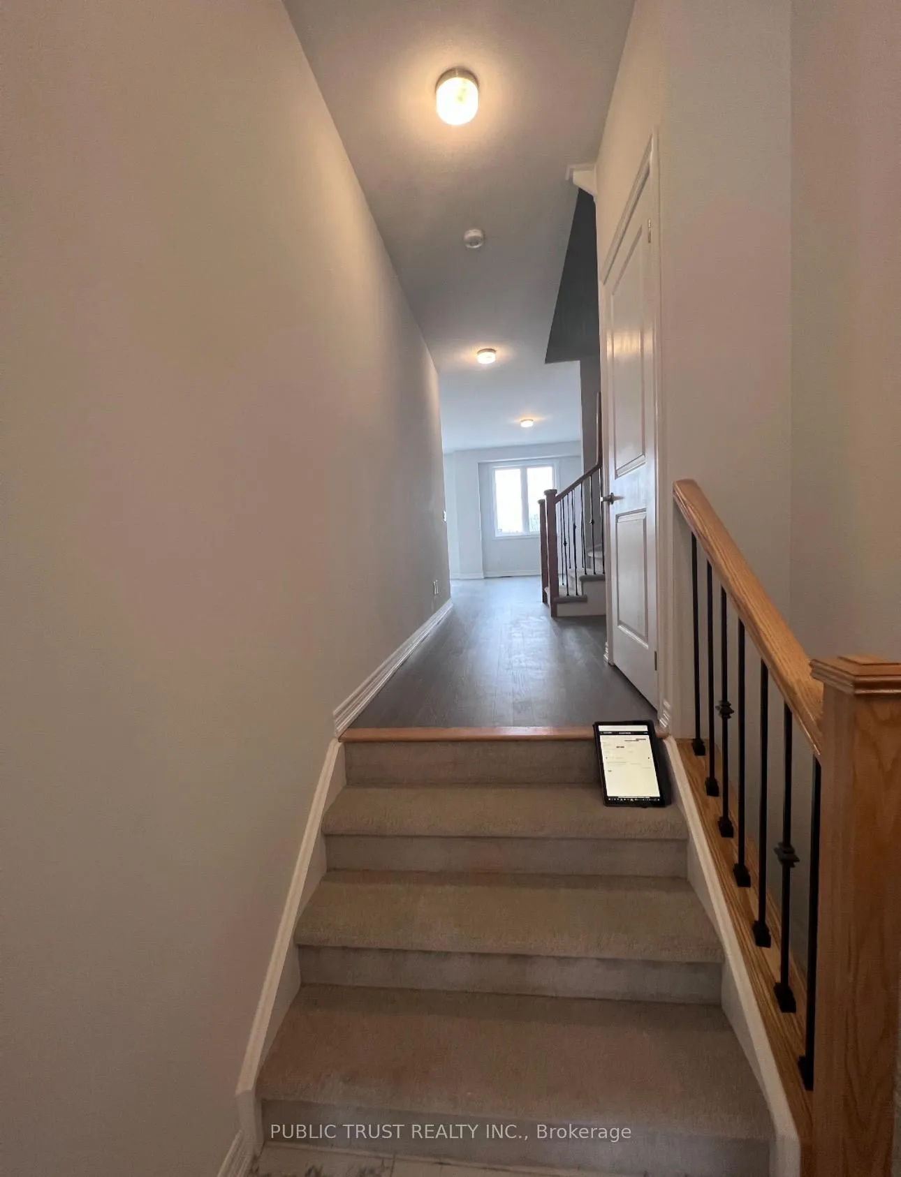 Photo 2 of 1086 Lockie Dr, Oshawa, Kedron — HOMEH