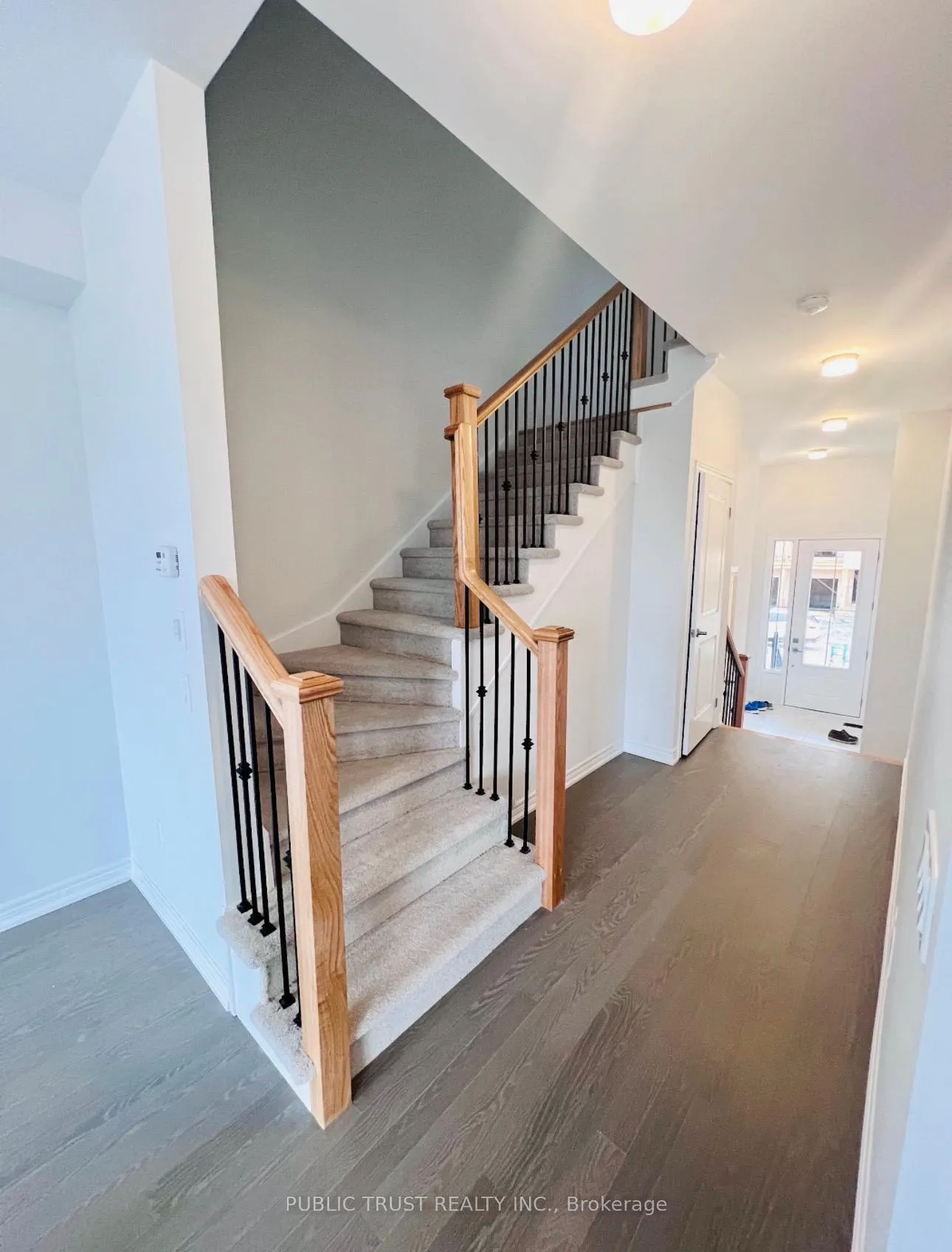 Photo 4 of 1086 Lockie Dr, Oshawa, Kedron — HOMEH