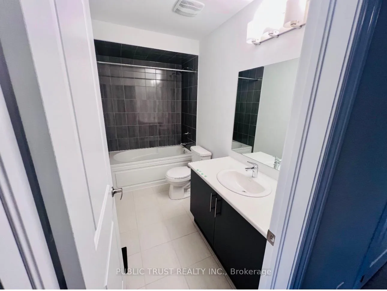 Photo 7 of 1086 Lockie Dr, Oshawa, Kedron — HOMEH