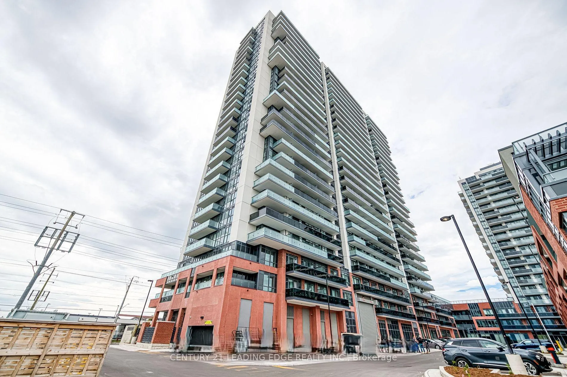 Photo 1 of Unit 803, 2545 Simcoe Street N, Oshawa, Windfields — HOMEH