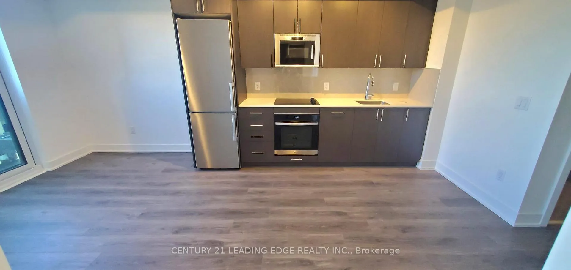 Photo 9 of Unit 803, 2545 Simcoe Street N, Oshawa, Windfields — HOMEH