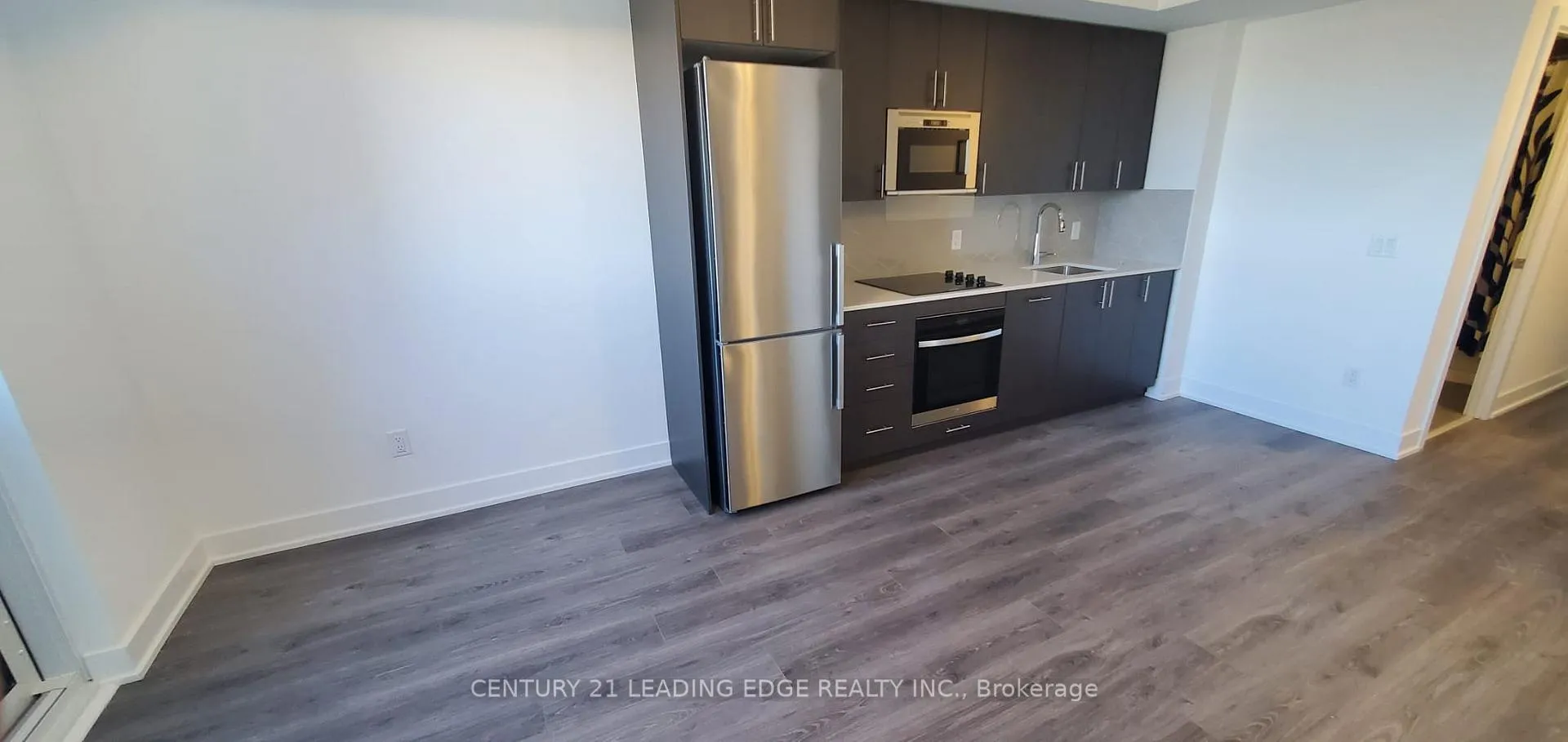 Photo 12 of Unit 803, 2545 Simcoe Street N, Oshawa, Windfields — HOMEH