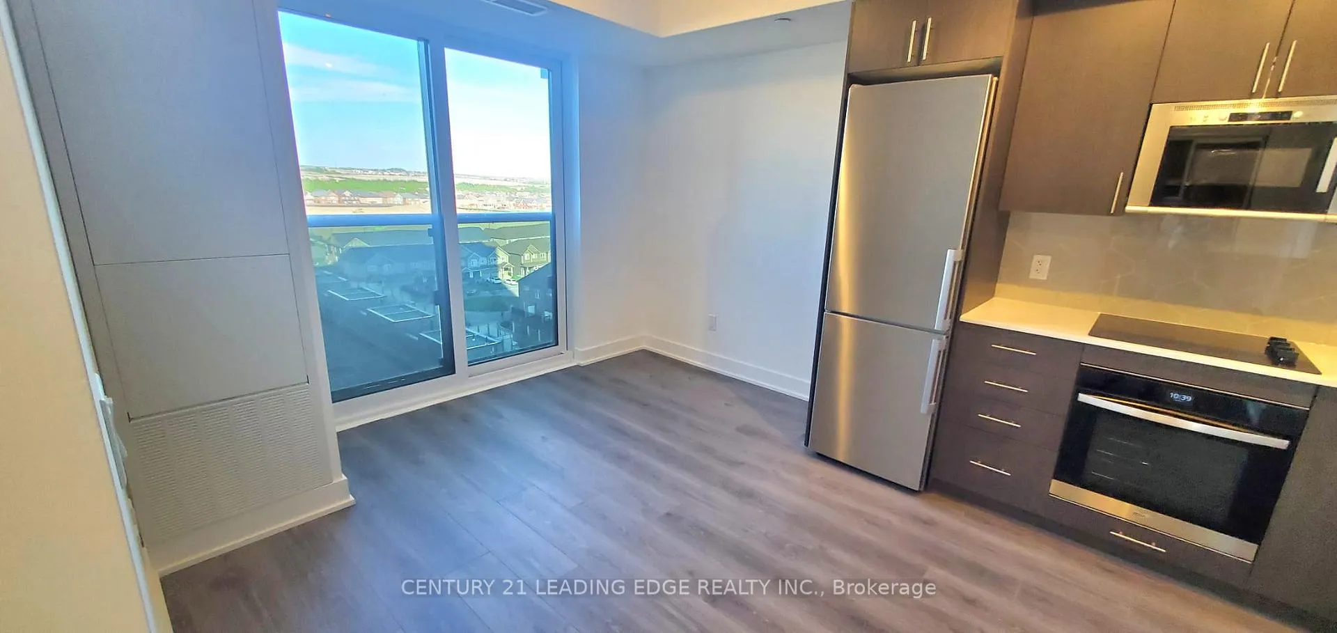 Photo 14 of Unit 803, 2545 Simcoe Street N, Oshawa, Windfields — HOMEH