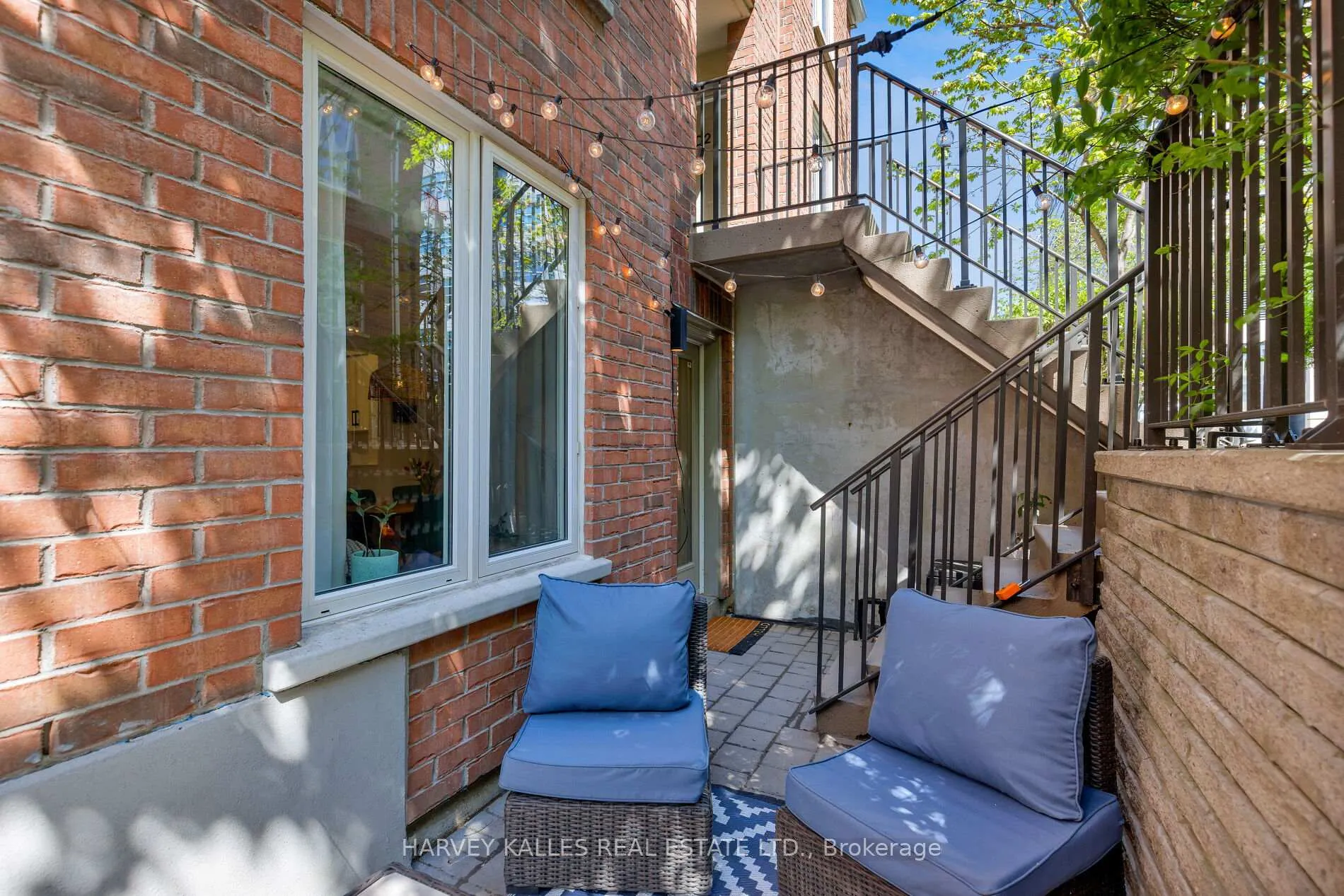 Photo 8 of Unit 405, 29 Canniff Street, Toronto, Niagara — HOMEH