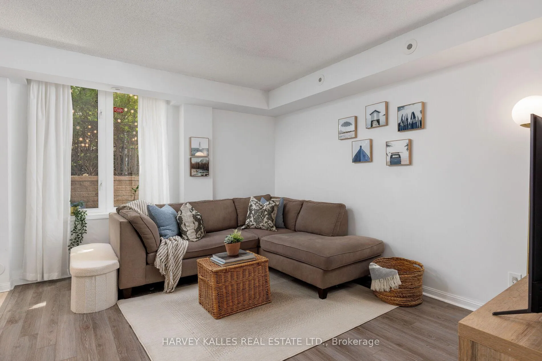 Photo 13 of Unit 405, 29 Canniff Street, Toronto, Niagara — HOMEH