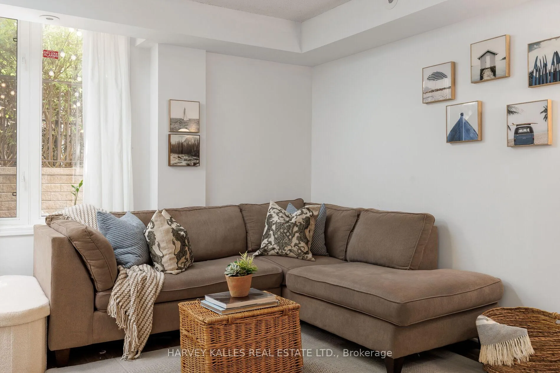 Photo 14 of Unit 405, 29 Canniff Street, Toronto, Niagara — HOMEH