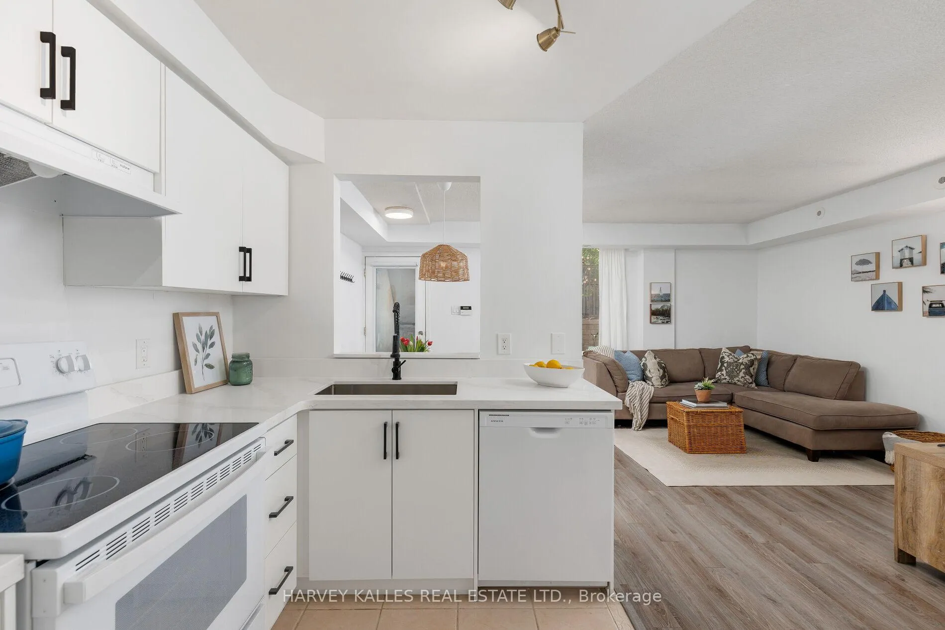 Photo 21 of Unit 405, 29 Canniff Street, Toronto, Niagara — HOMEH