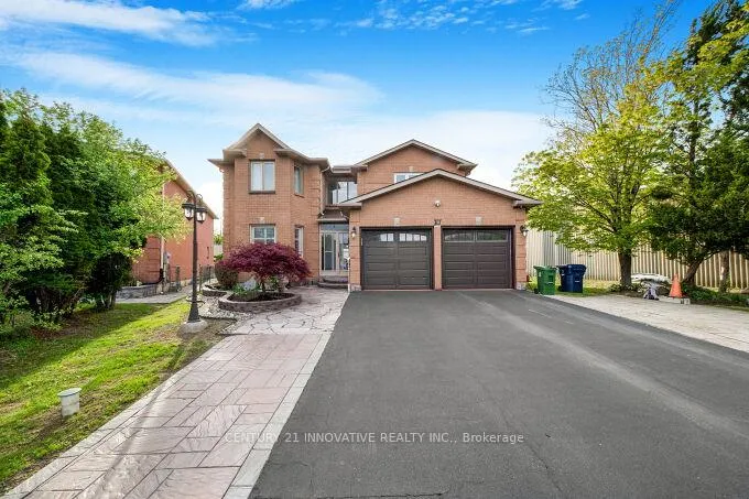 Photo 2 of 91 Lavery Trail, Scarborough, Highland Creek — HOMEH