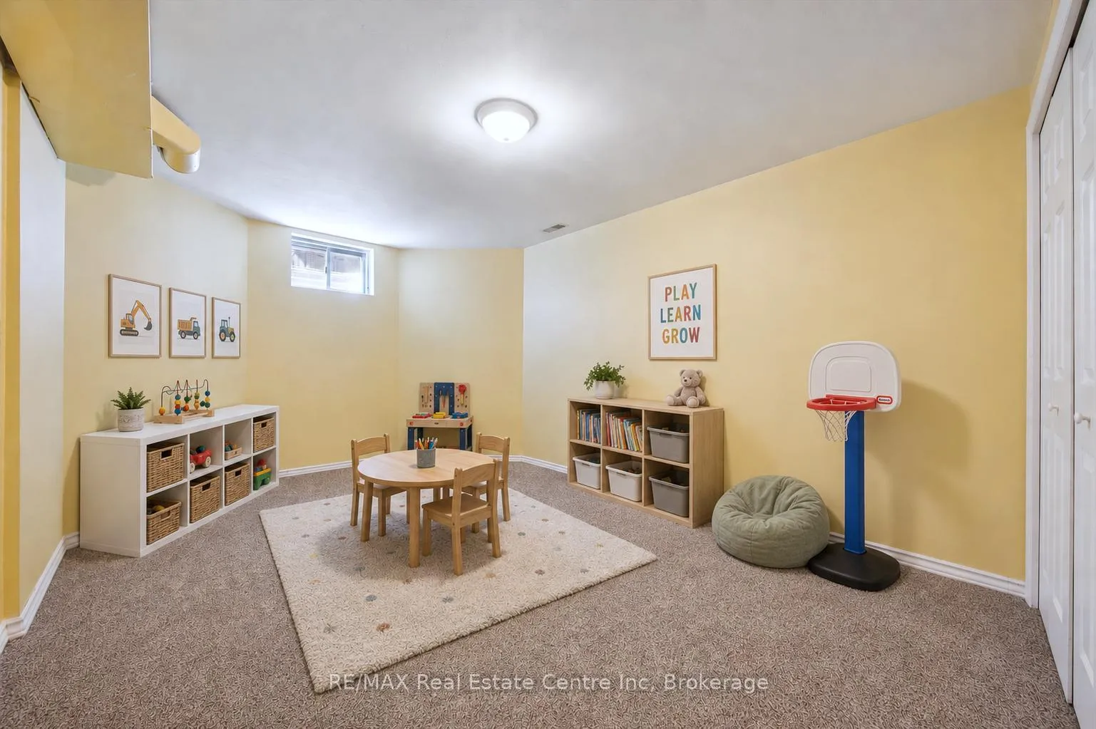 Photo 15 of 19 Ryde Road, Guelph, Willow West/Sugarbush/West Acres — HOMEH