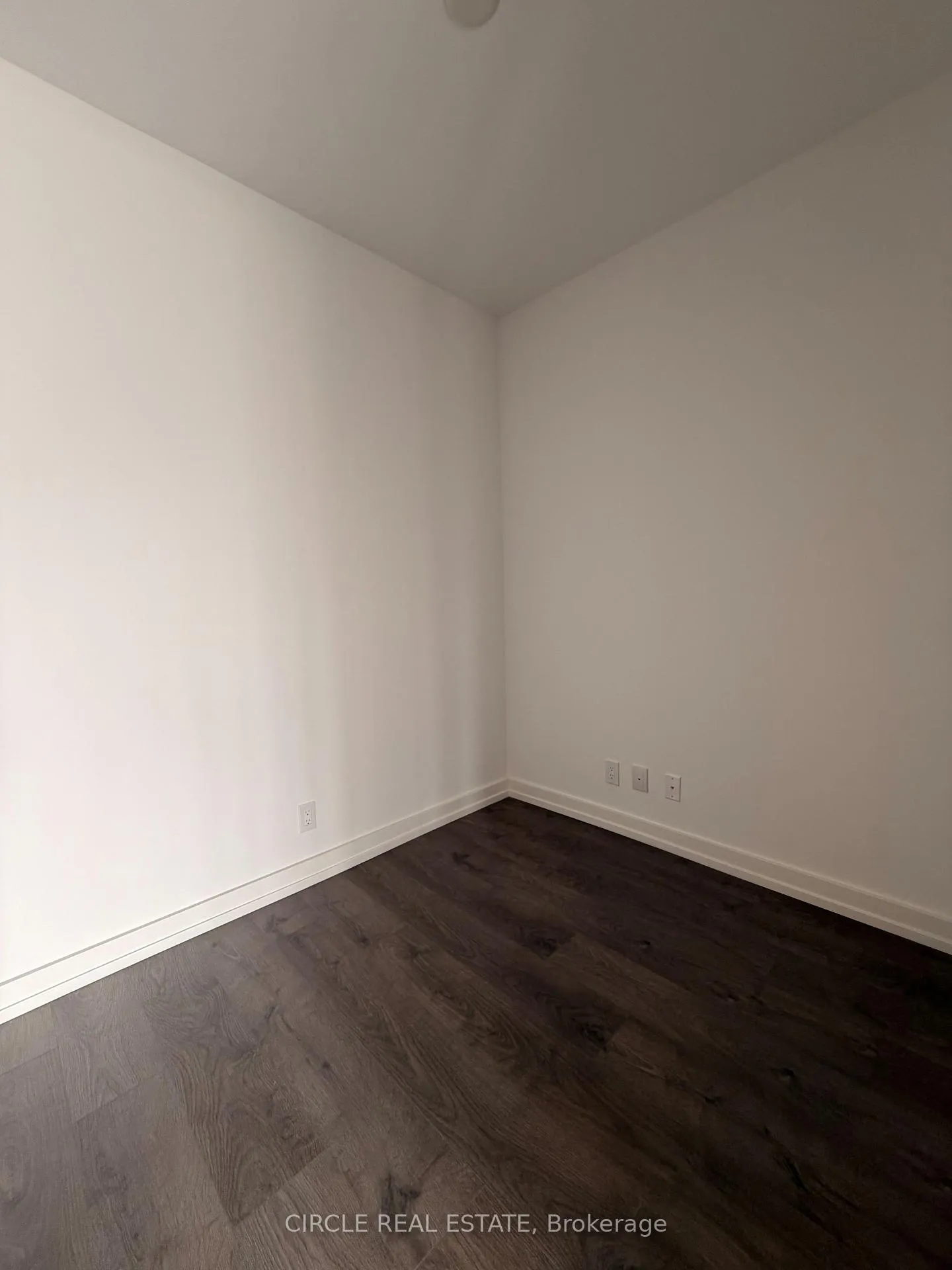 Photo 5 of Unit #718, 75 James Street S, Hamilton, Corktown — HOMEH