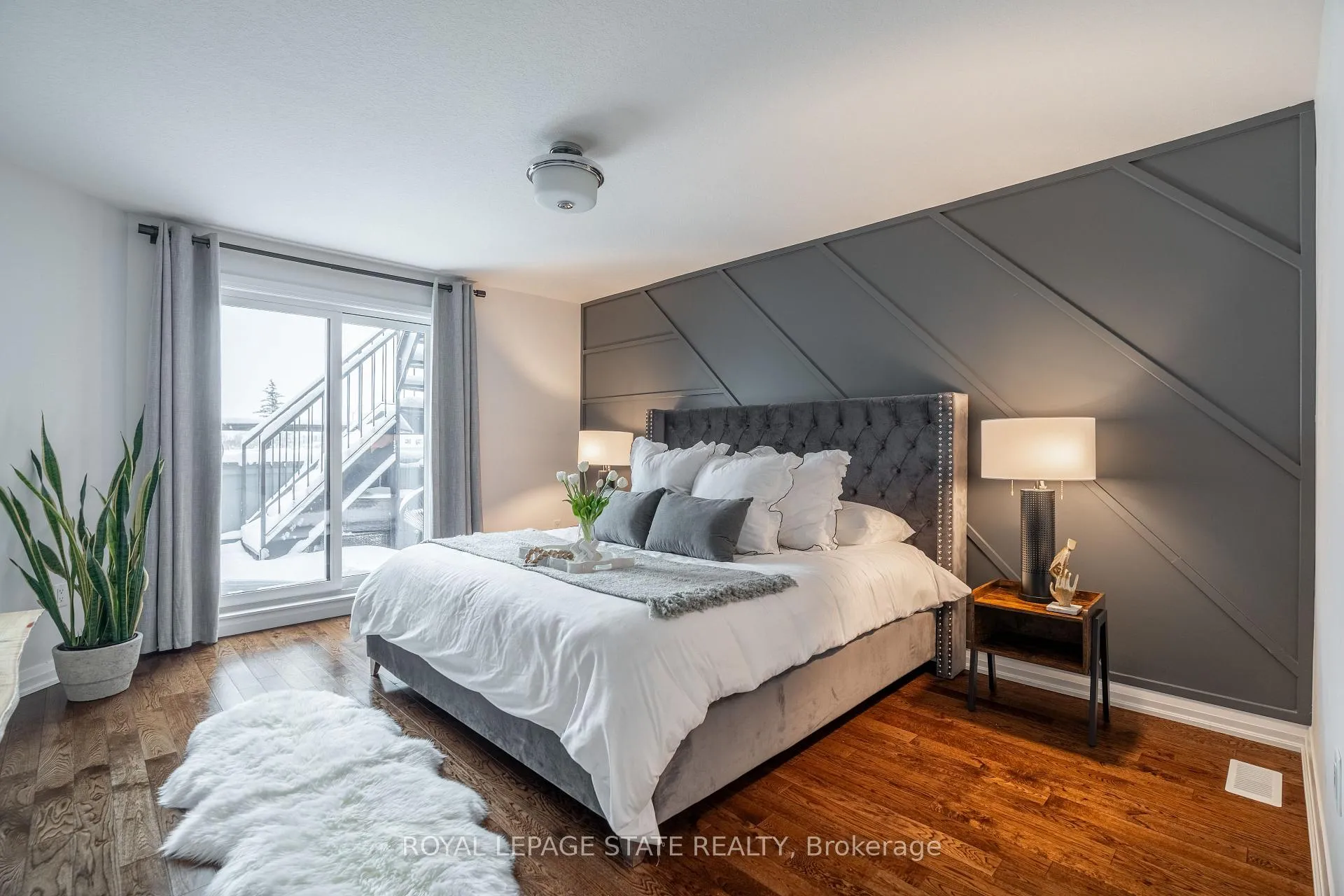 Photo 18 of Unit 22, 35 Midhurst Heights, Hamilton, Stoney Creek Mountain — HOMEH