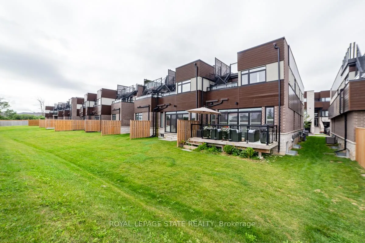 Photo 37 of Unit 22, 35 Midhurst Heights, Hamilton, Stoney Creek Mountain — HOMEH