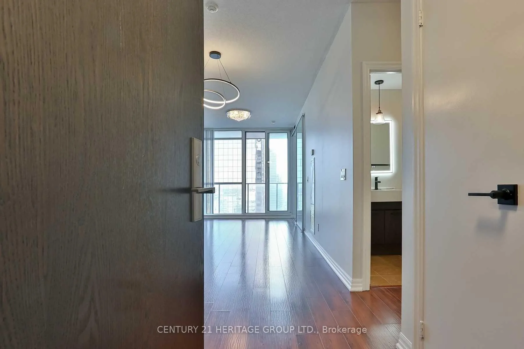 Front of Unit PH603, 770 Bay Street