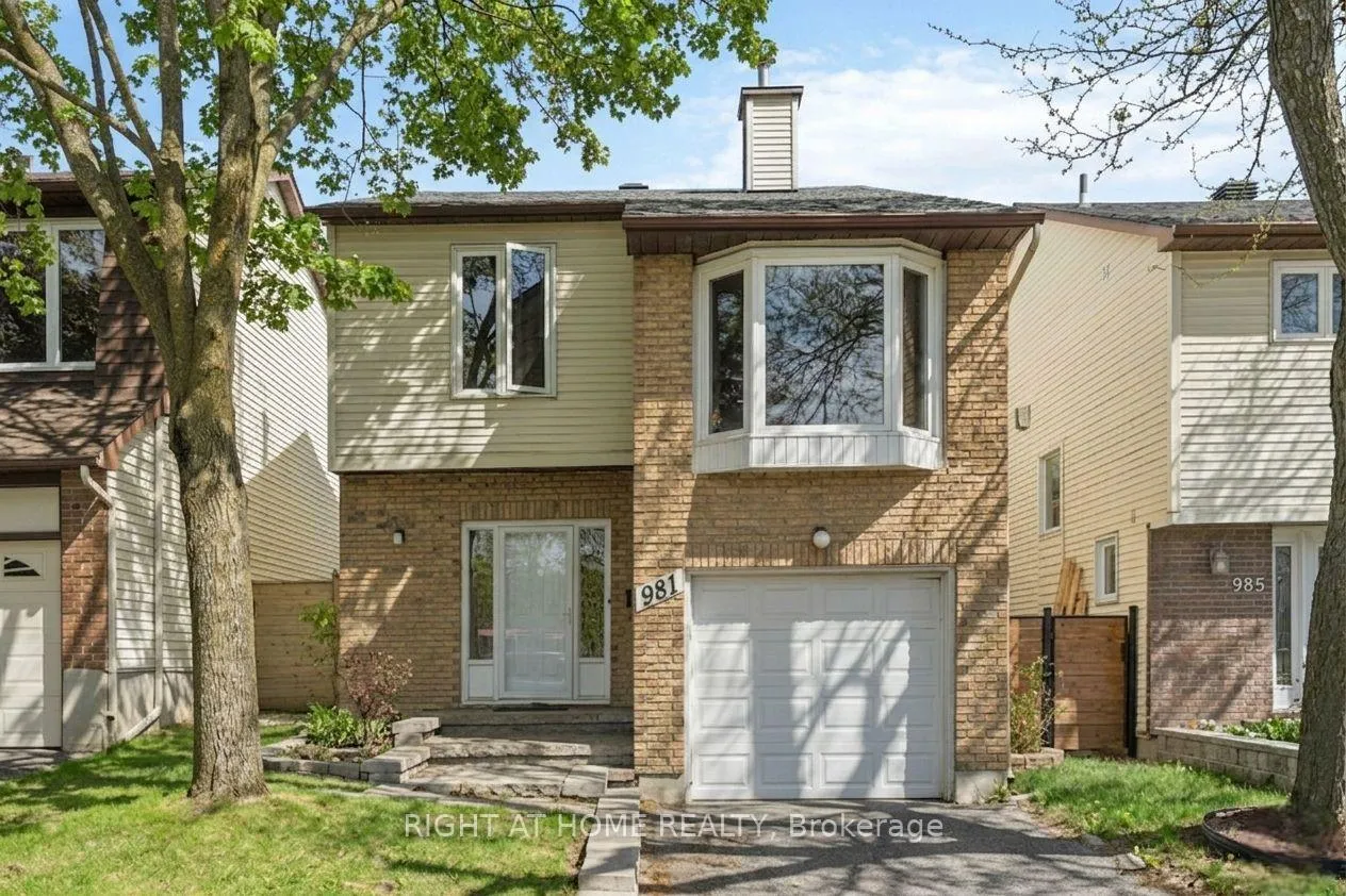 Photo 1 of 981 Barwell Avenue, Ottawa, Fairfield Heights — HOMEH