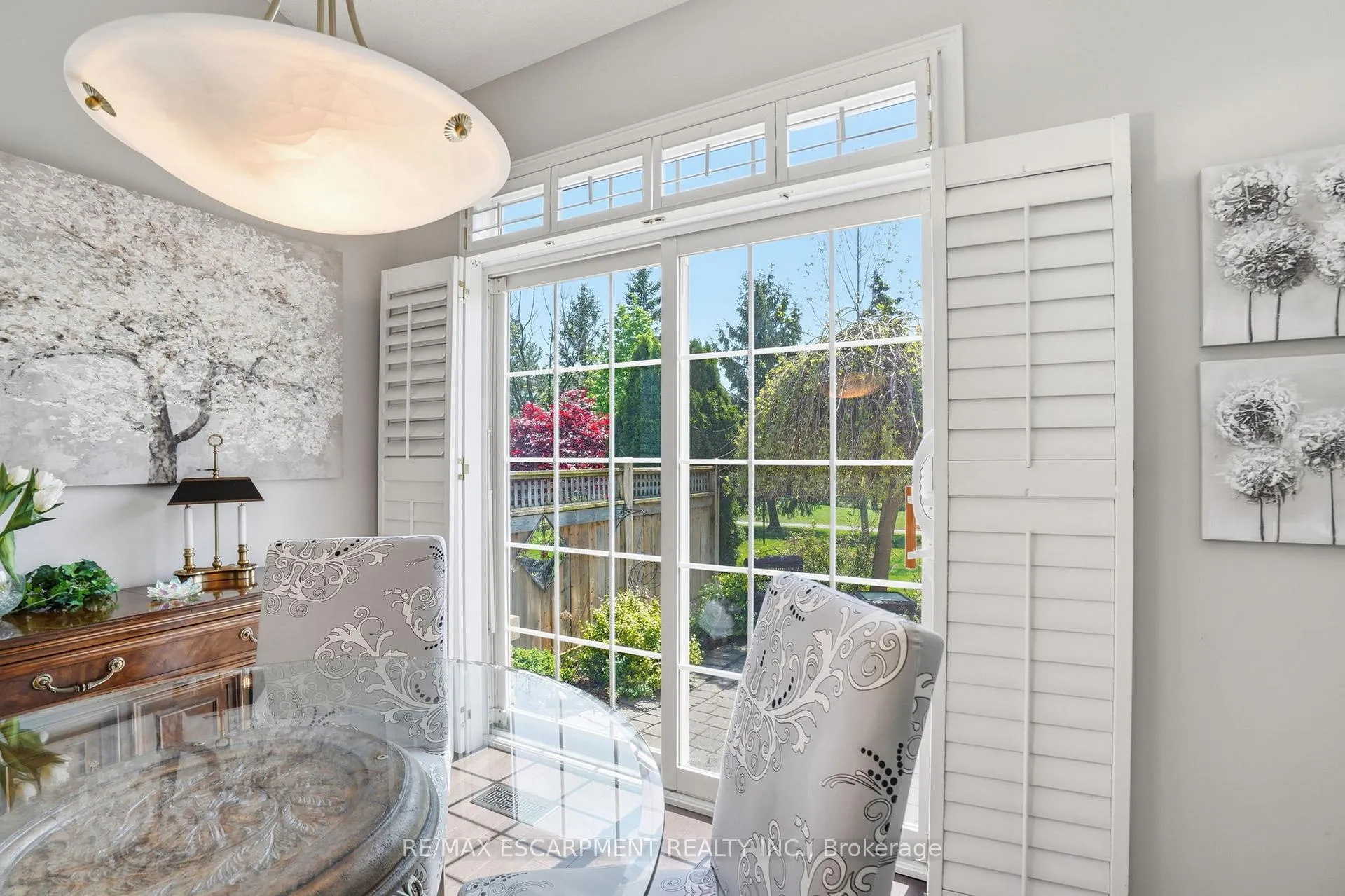 Photo 6 of 2258 Turnberry Road, Burlington, Rose — HOMEH