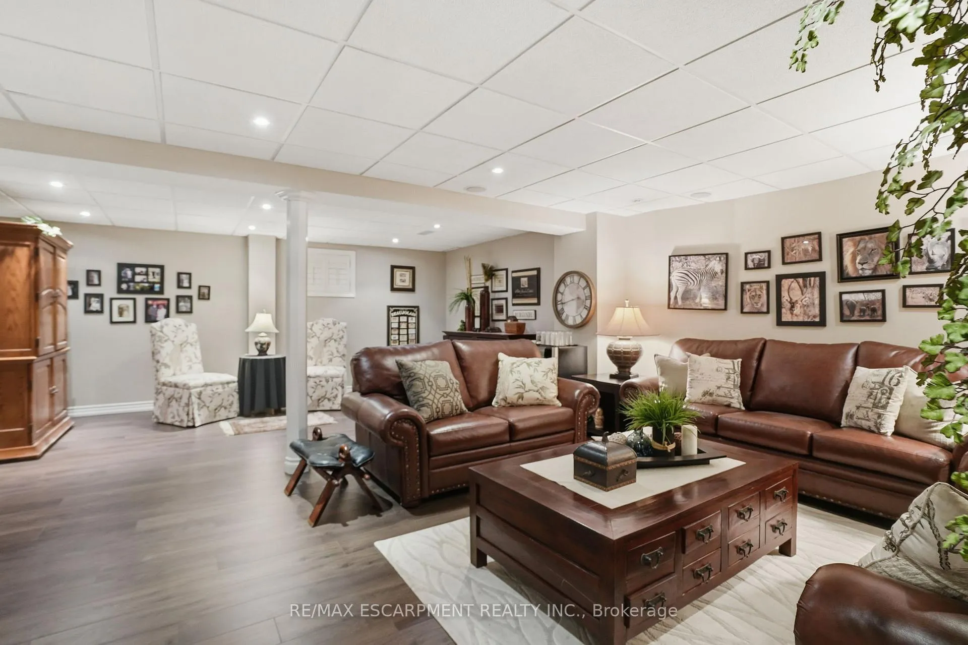 Photo 20 of 2258 Turnberry Road, Burlington, Rose — HOMEH
