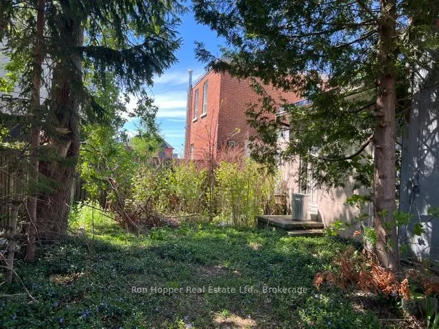 Photo 3 of 1086 3rd Avenue E, Owen Sound — HOMEH