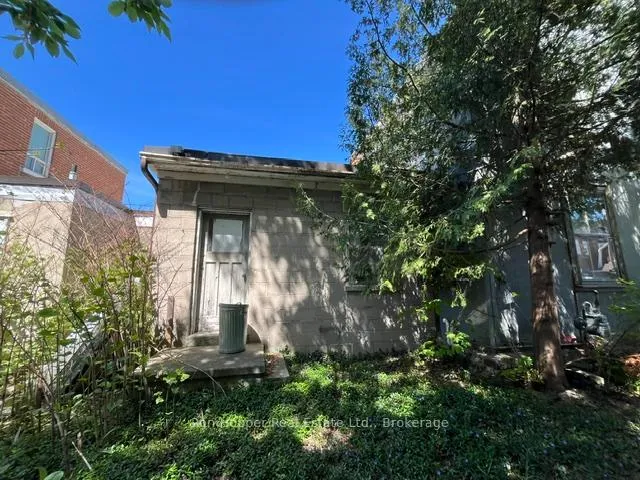 Photo 4 of 1086 3rd Avenue E, Owen Sound — HOMEH