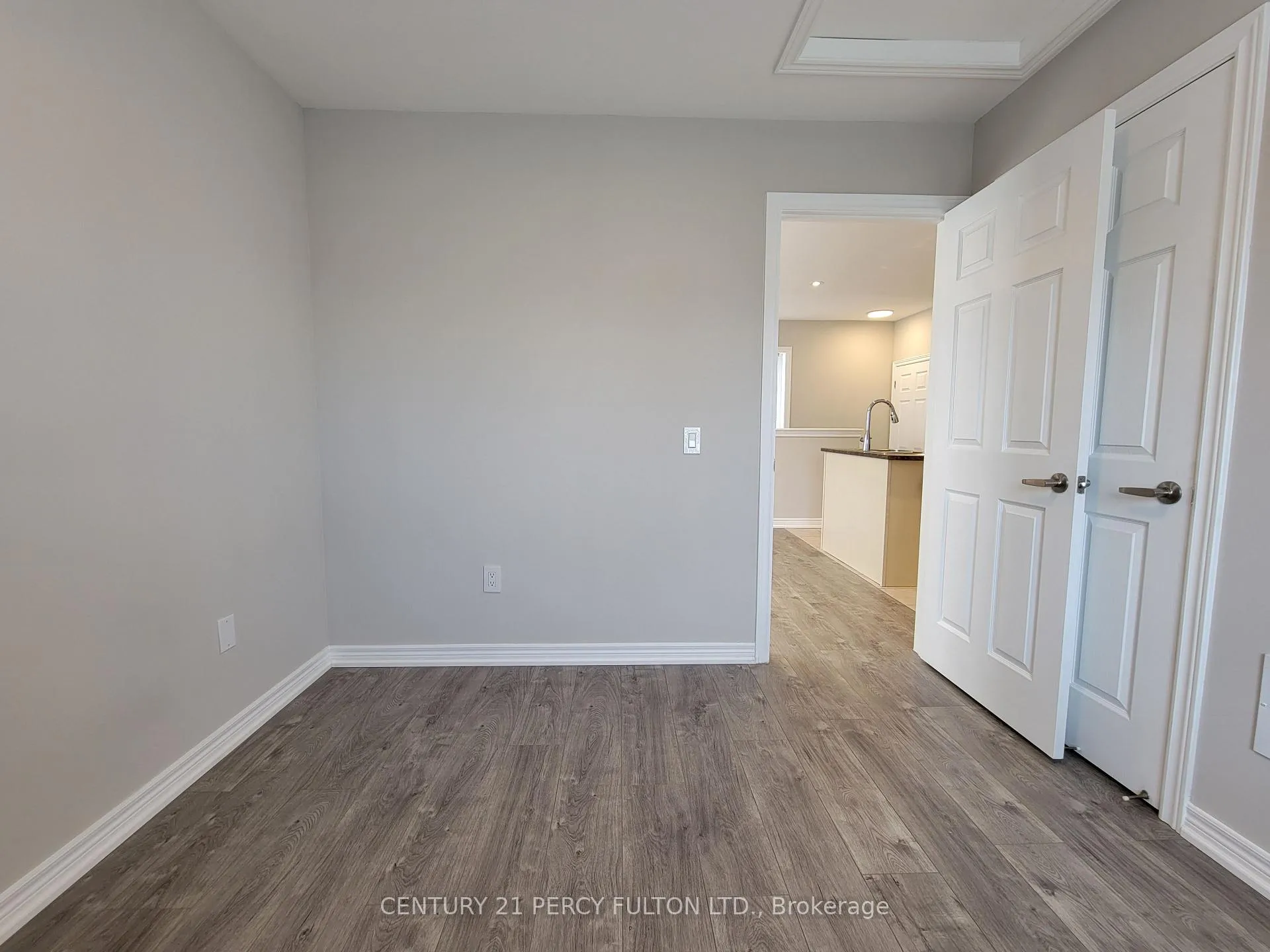 Photo 8 of Unit Coach, 2740 Donald Cousens Parkway, Markham, Cornell — HOMEH