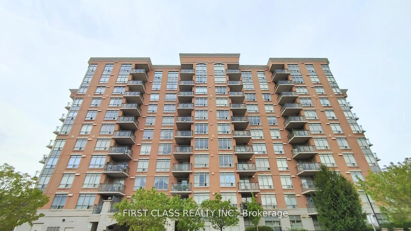 Photo 1 of Unit 802, 130 Pond Drive, Markham, Commerce Valley — HOMEH