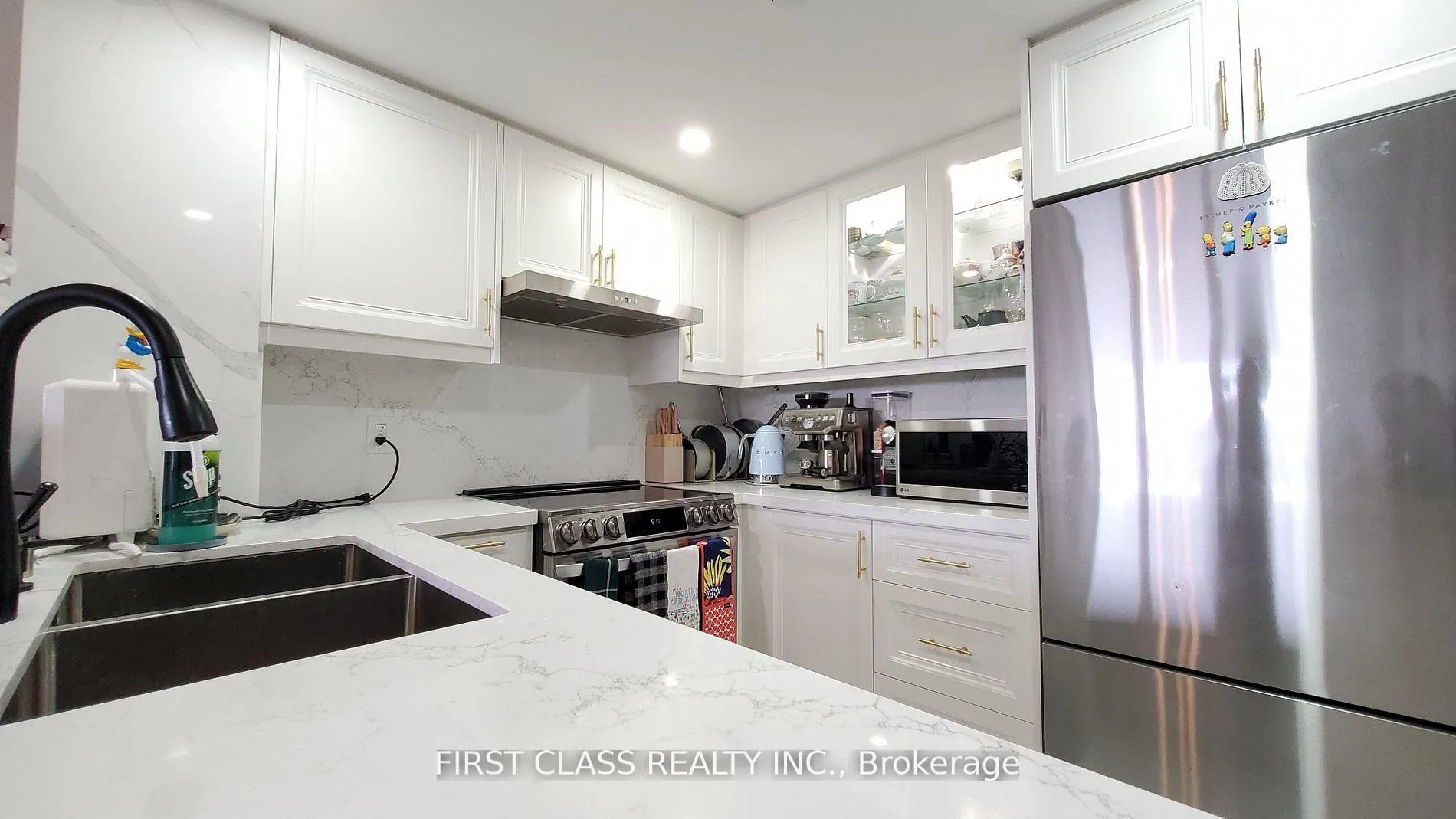 Photo 12 of Unit 802, 130 Pond Drive, Markham, Commerce Valley — HOMEH
