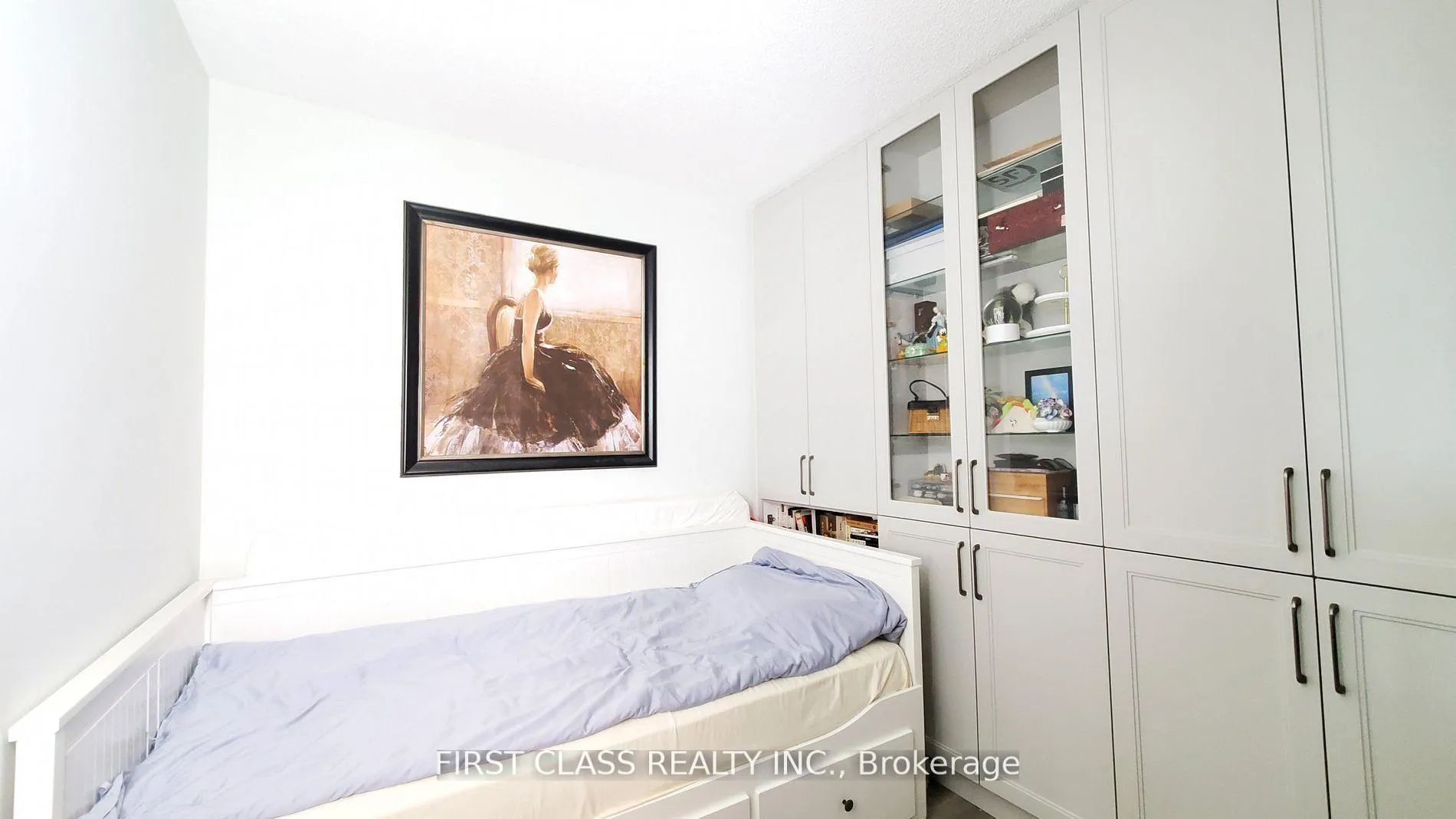 Photo 23 of Unit 802, 130 Pond Drive, Markham, Commerce Valley — HOMEH