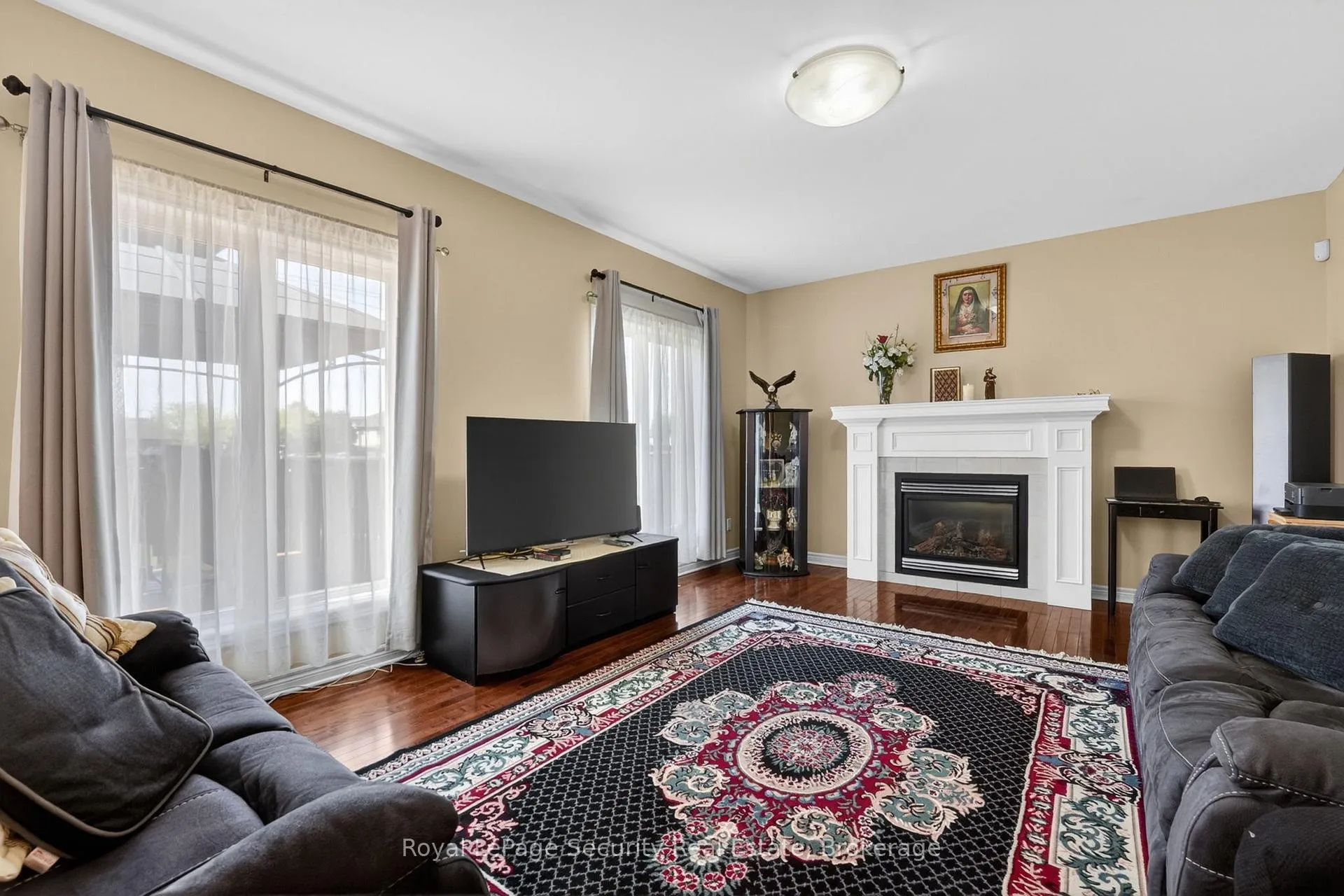 Photo 19 of 37 Fredonia Crescent, St. Catharines, Rykert/Vansickle — HOMEH