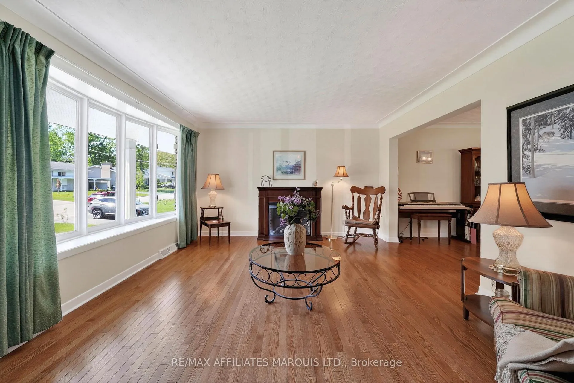 Photo 4 of 1607 Charles Street, Cornwall — HOMEH