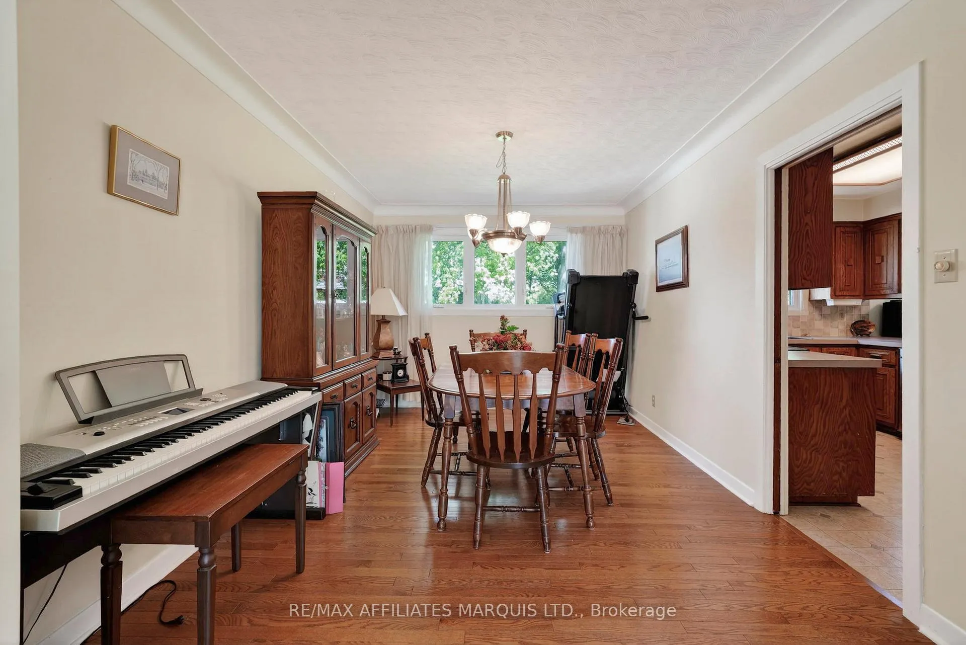 Photo 8 of 1607 Charles Street, Cornwall — HOMEH