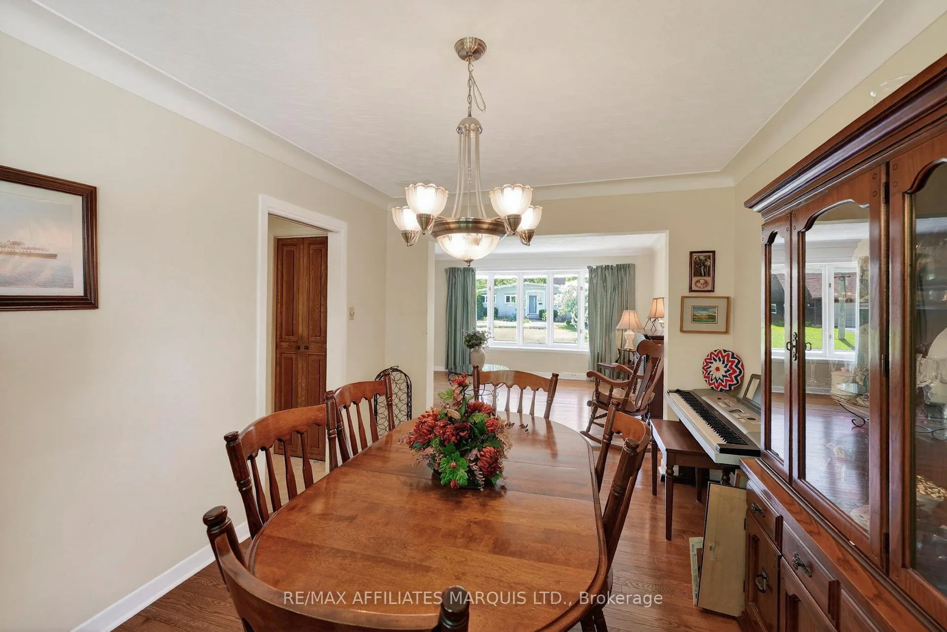 Photo 10 of 1607 Charles Street, Cornwall — HOMEH