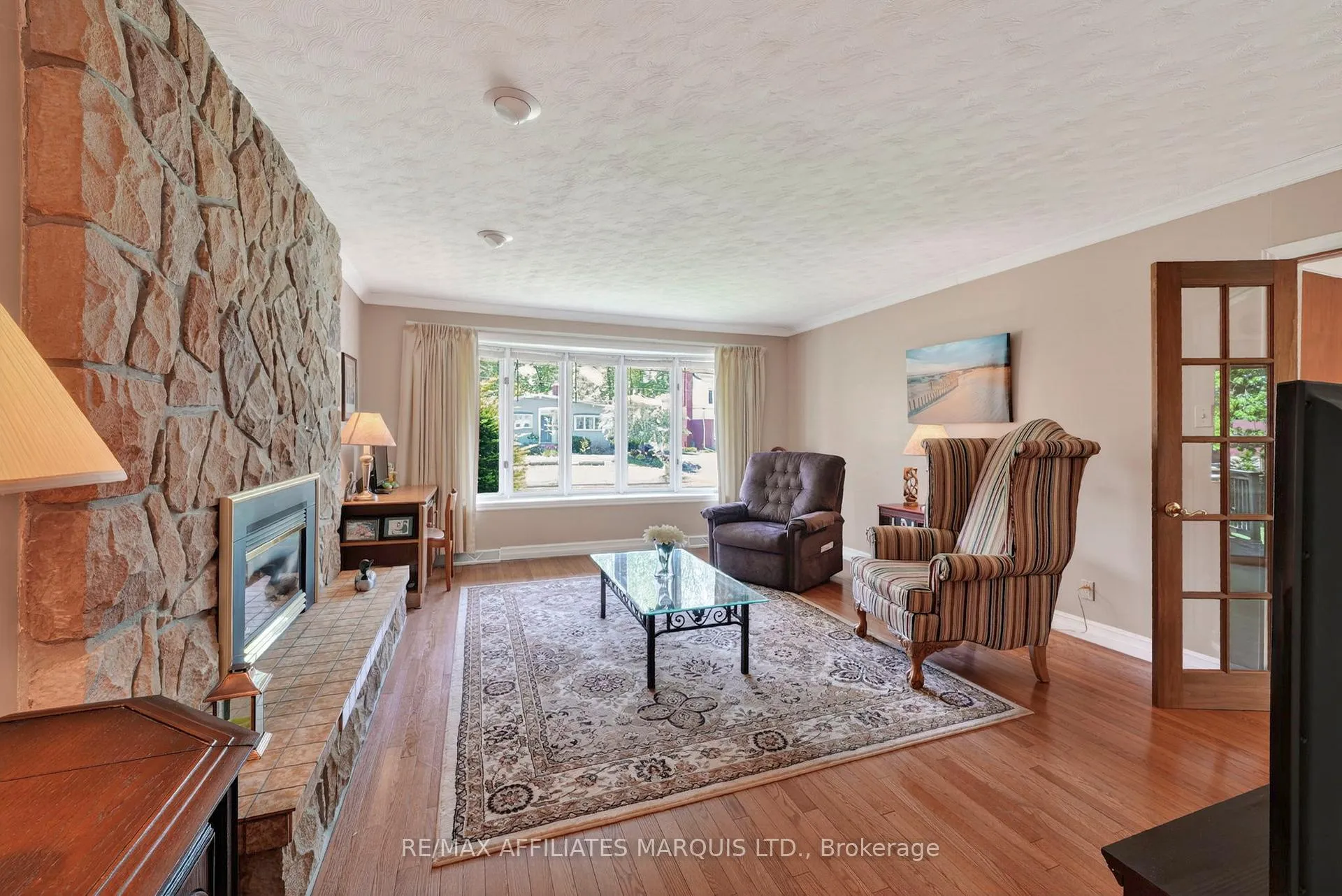 Photo 21 of 1607 Charles Street, Cornwall — HOMEH