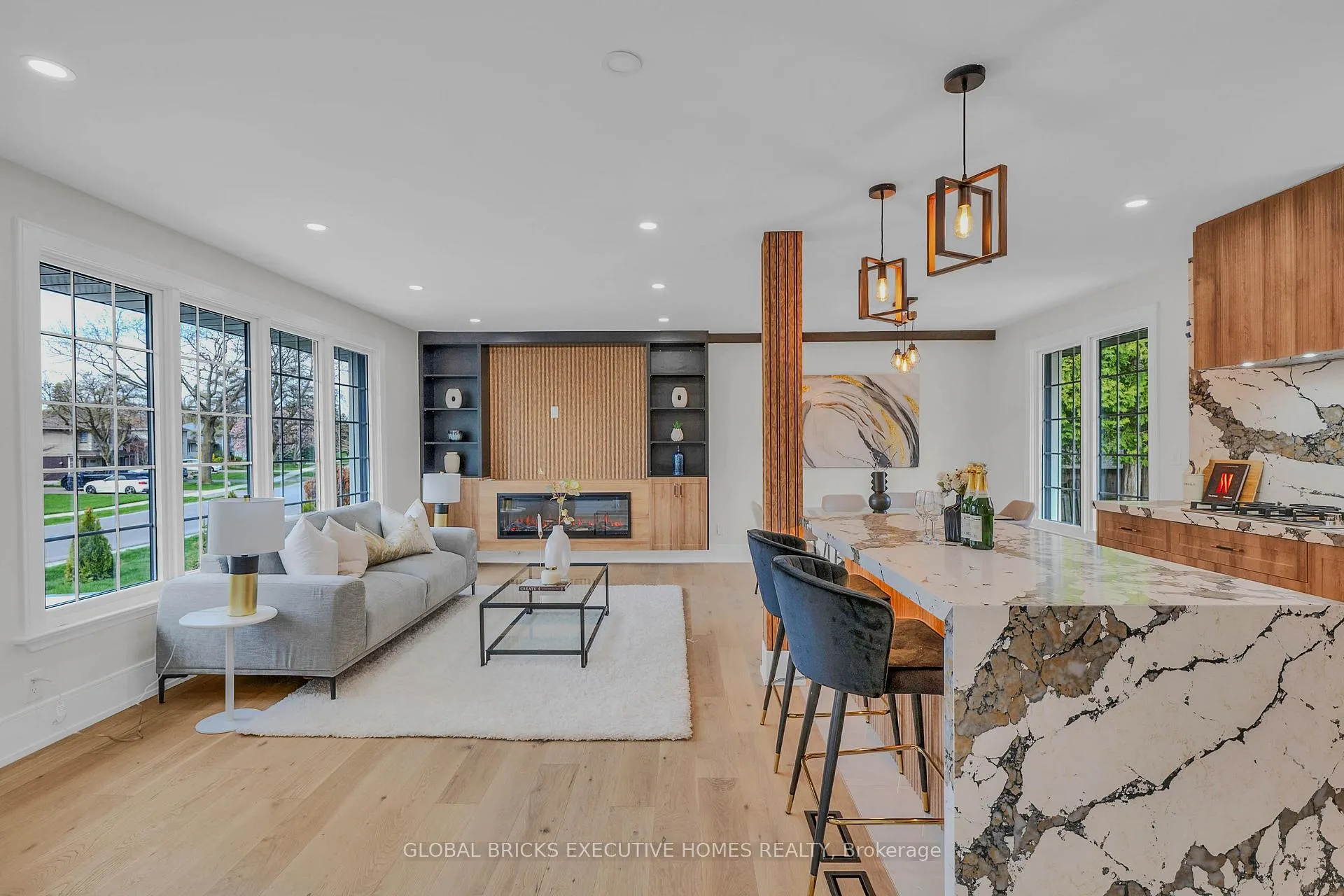 Photo 19 of 307 Lees Lane, Oakville, West — HOMEH