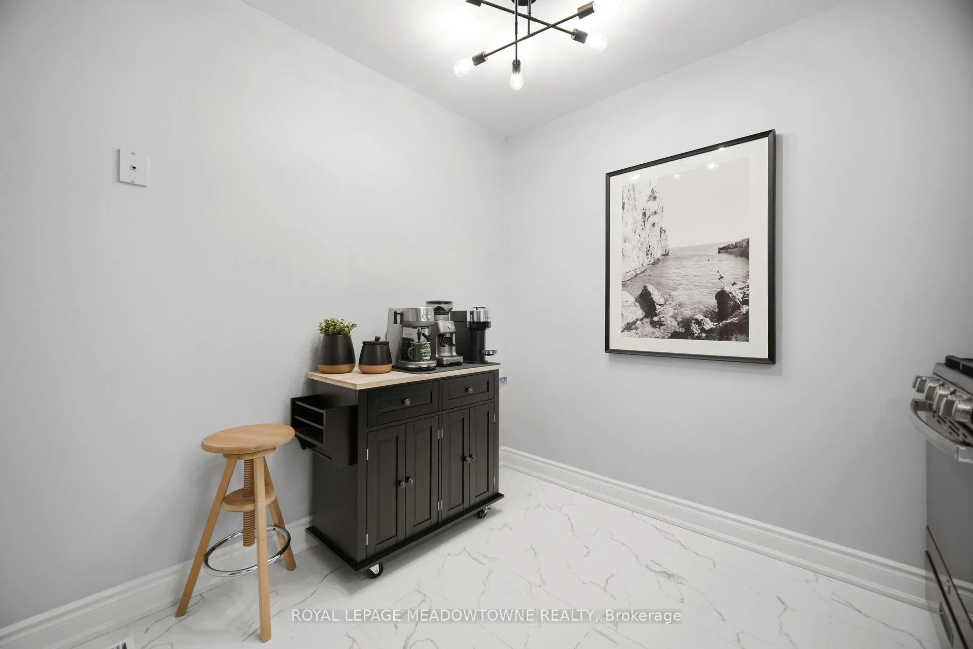 Photo 24 of Unit 26, 100 Bluevale Street N, Waterloo — HOMEH