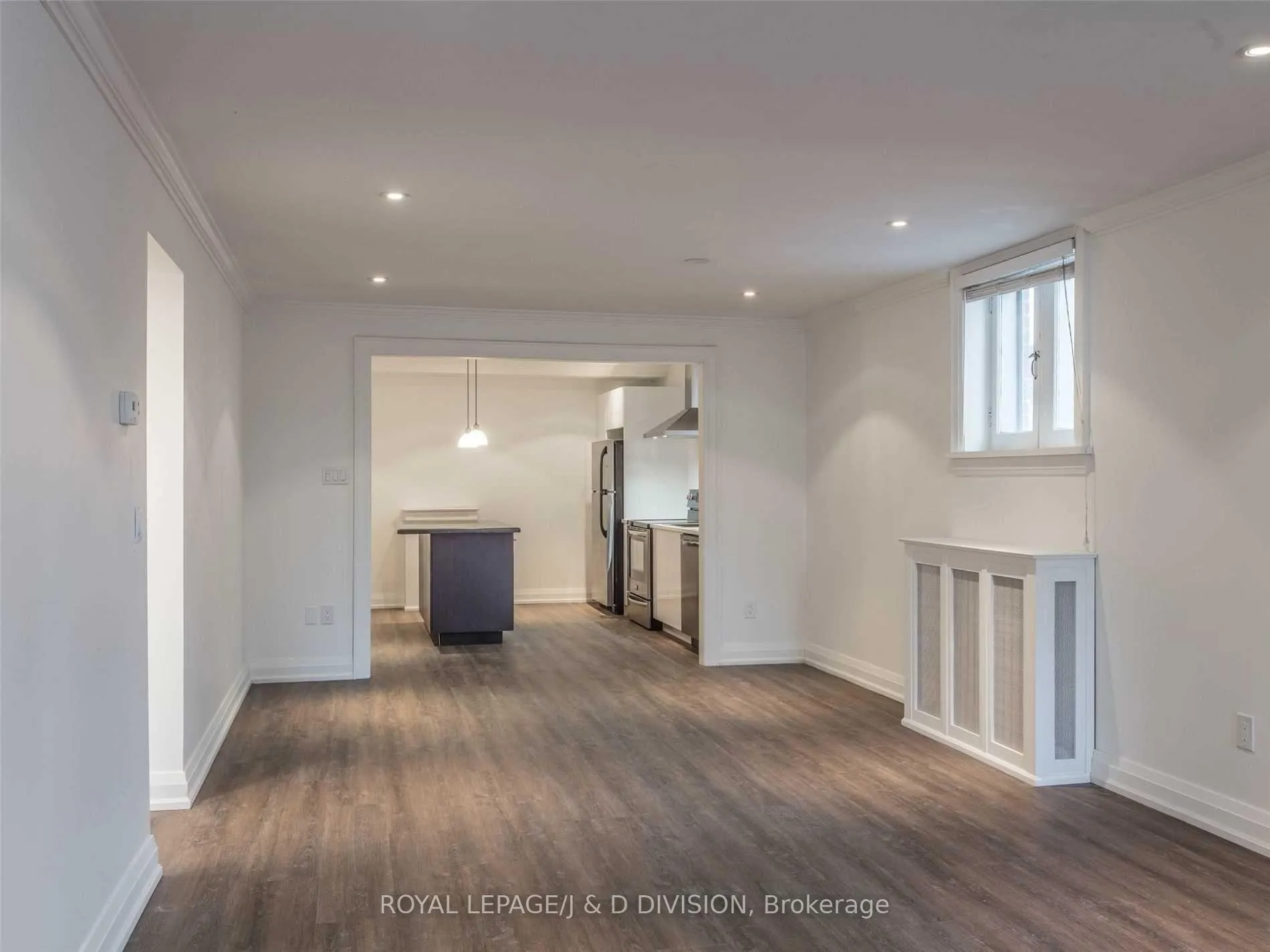 Photo 5 of 477A Oriole Parkway, Toronto, Yonge-Eglinton — HOMEH