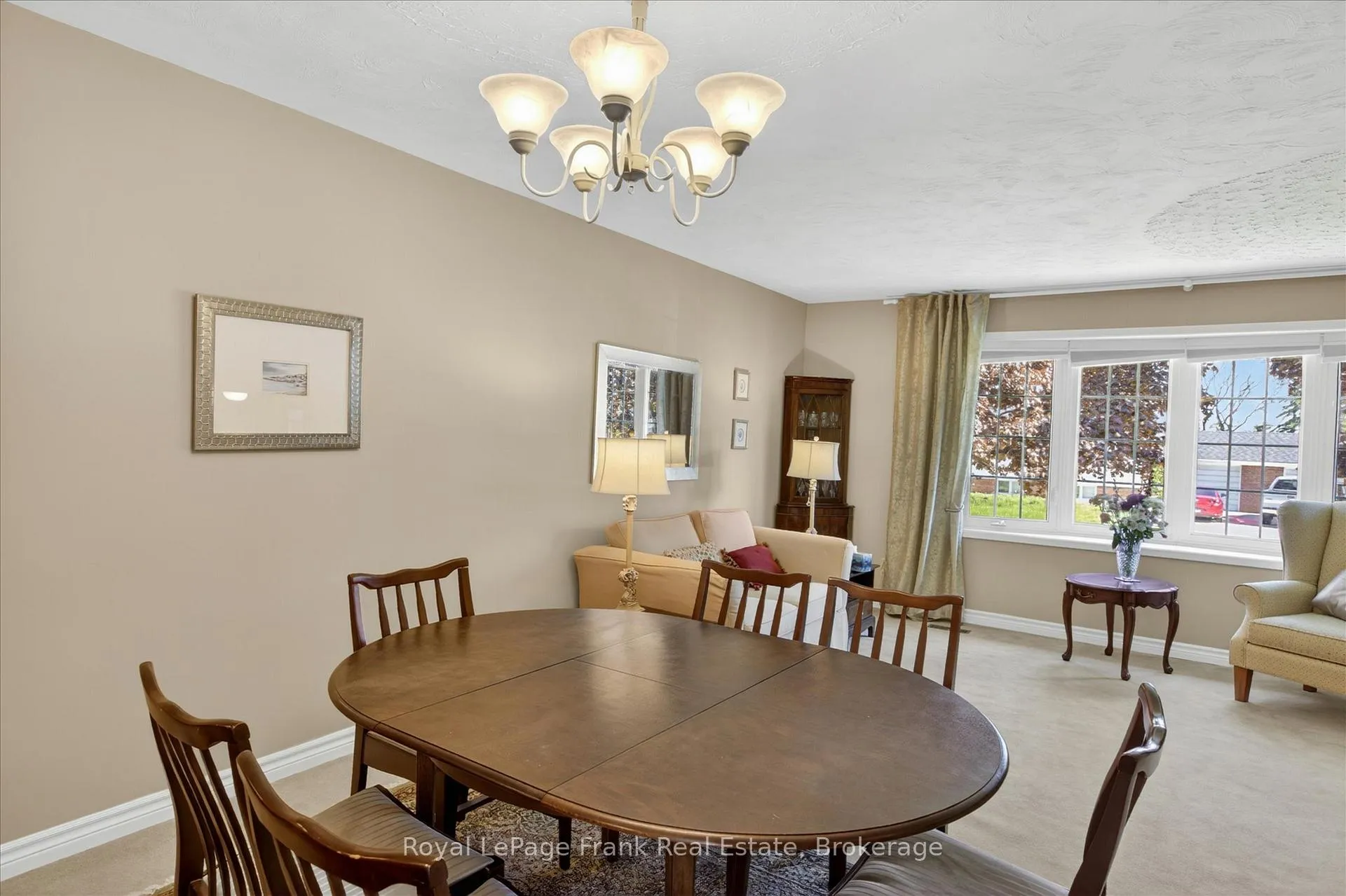 Photo 10 of 4 Bayleaf Court, Peterborough, Monaghan Ward 2 — HOMEH