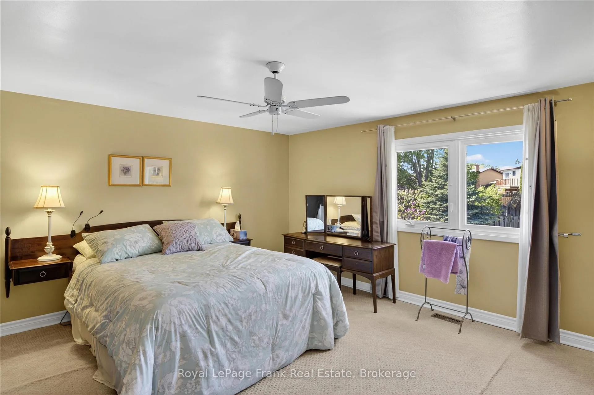Photo 19 of 4 Bayleaf Court, Peterborough, Monaghan Ward 2 — HOMEH