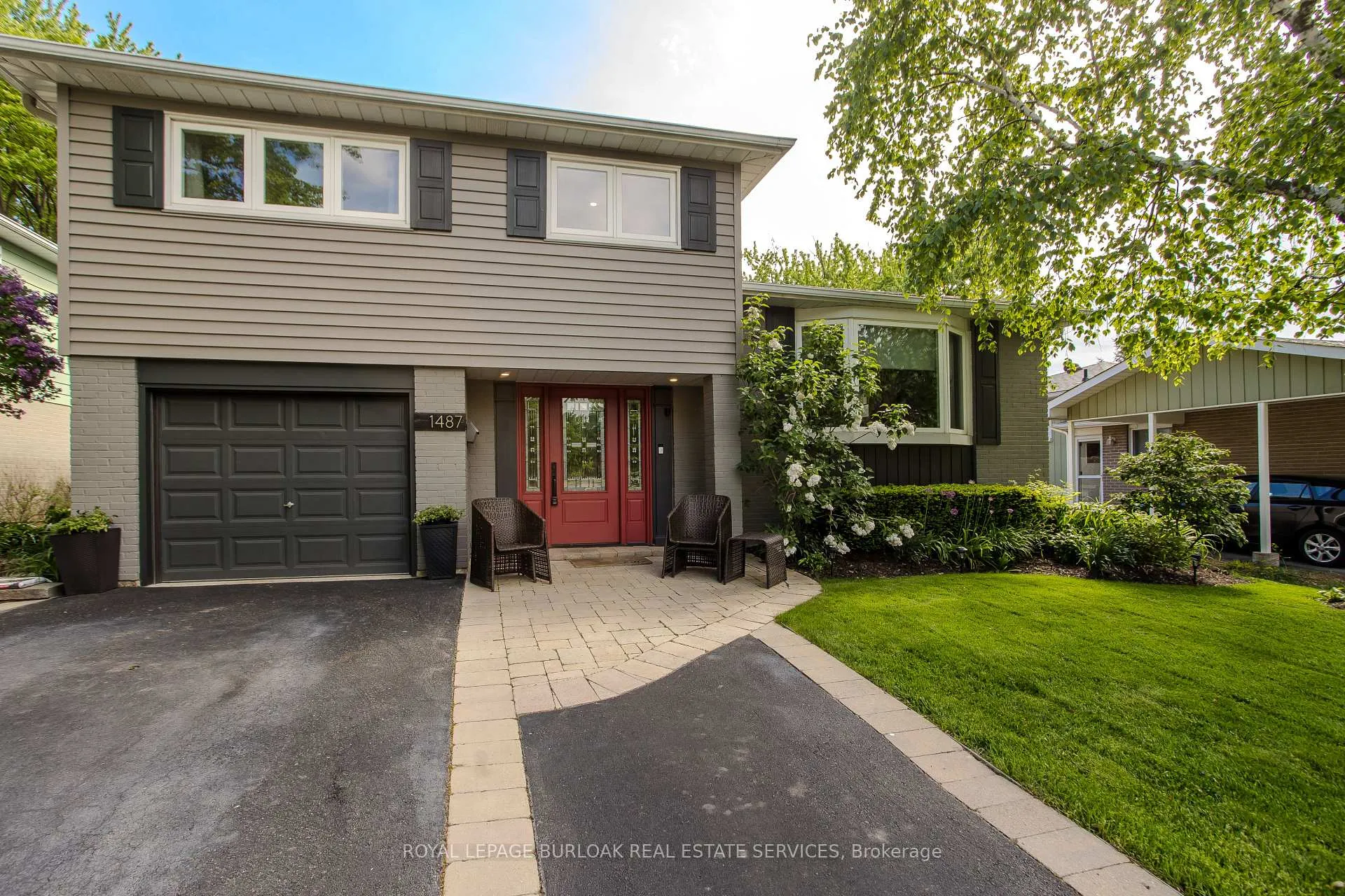 Photo 3 of 1487 Rusholme Crescent, Burlington, Palmer — HOMEH