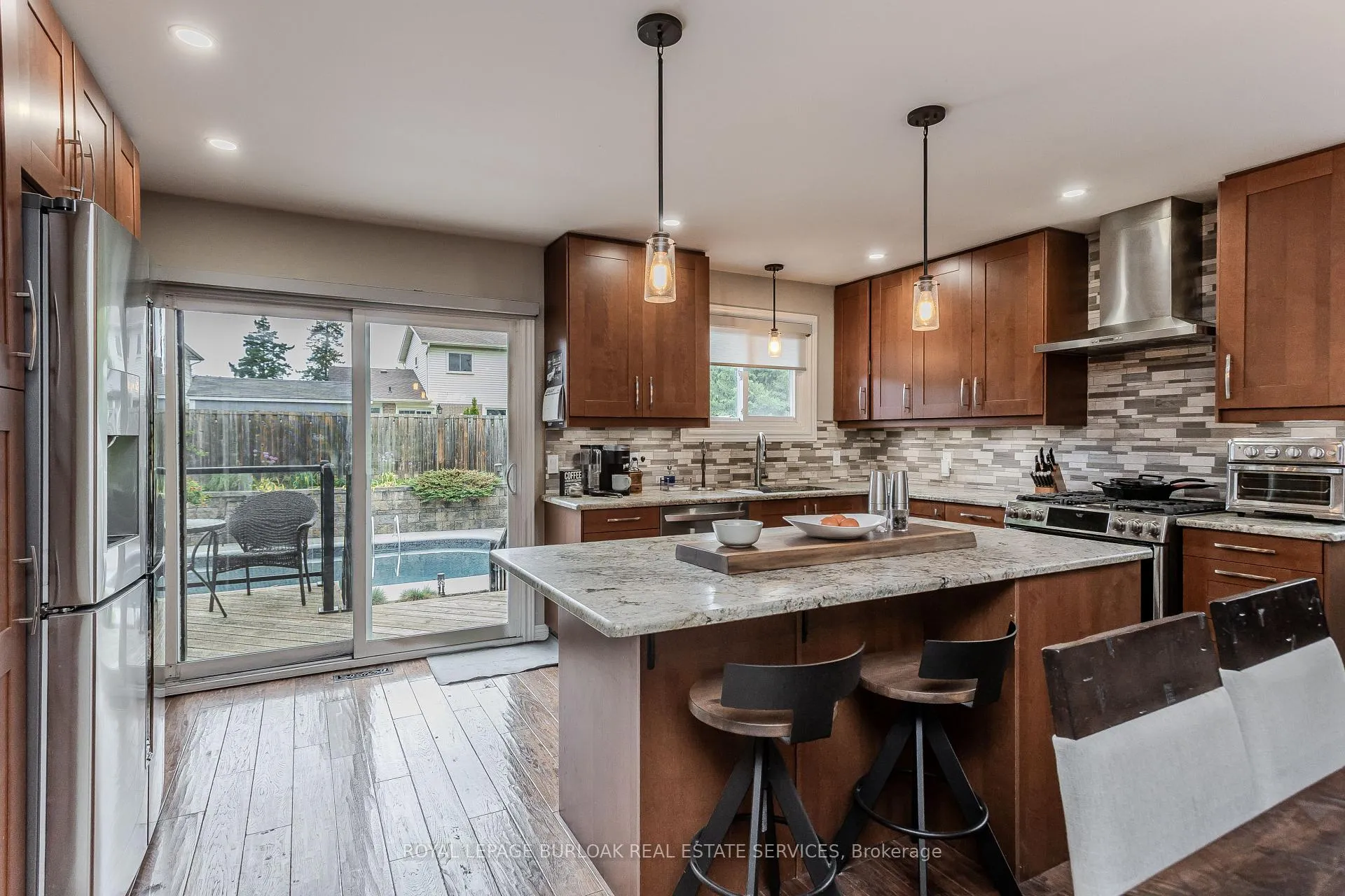 Photo 8 of 1487 Rusholme Crescent, Burlington, Palmer — HOMEH