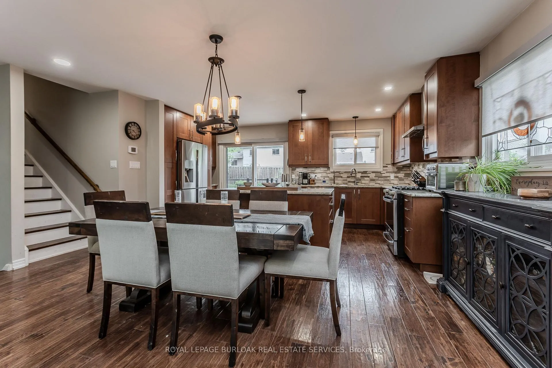Photo 9 of 1487 Rusholme Crescent, Burlington, Palmer — HOMEH